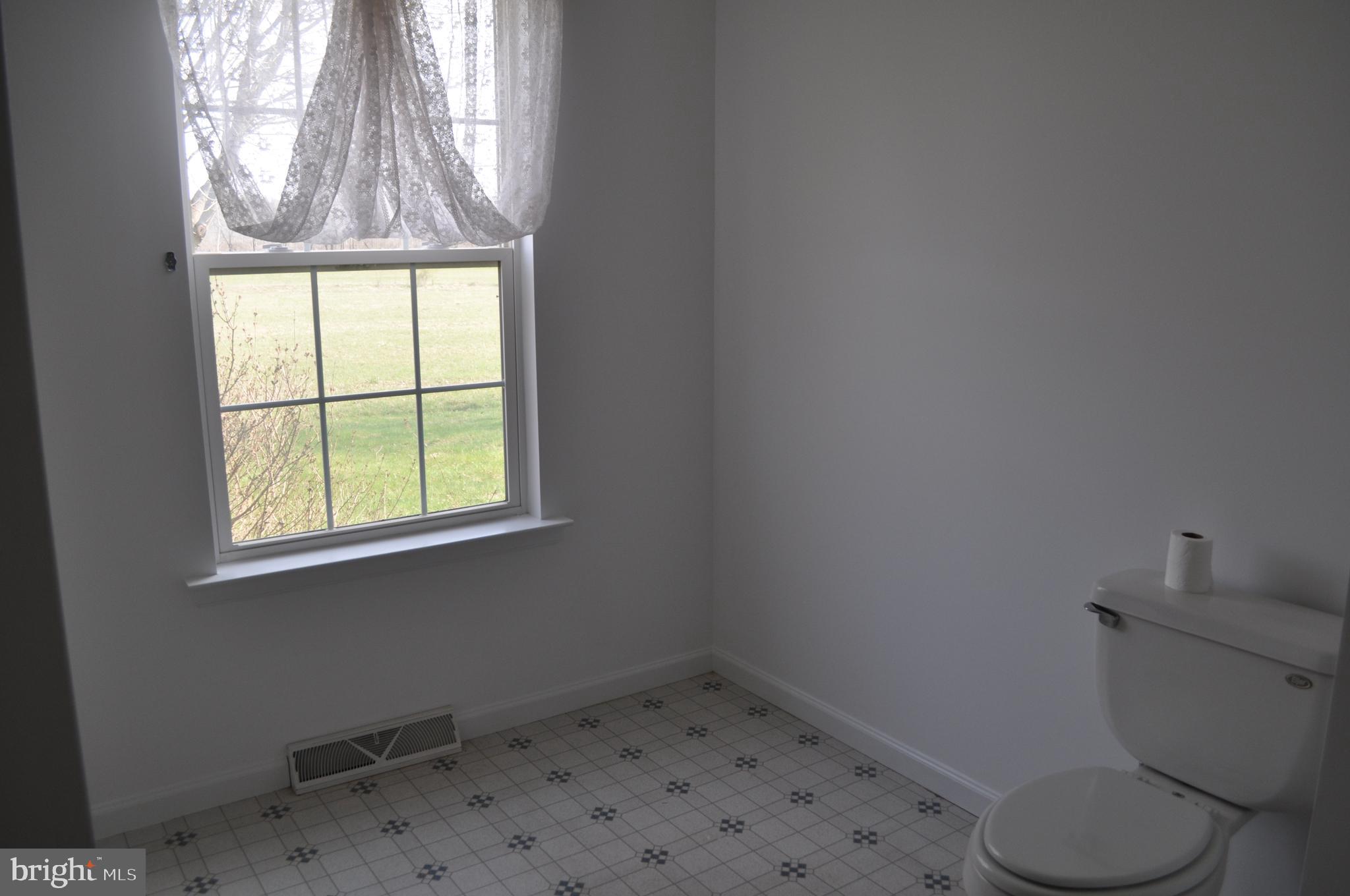 ALLWOOD MANOR - Residential