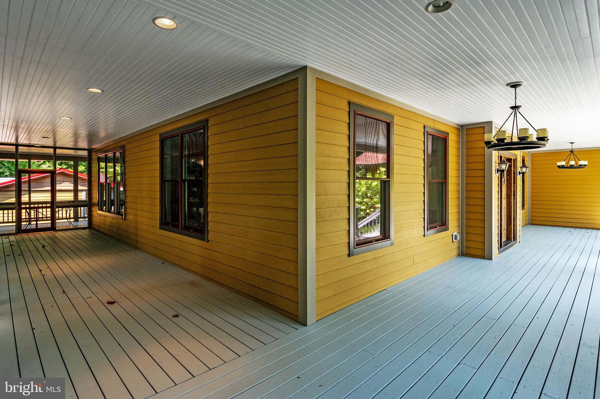 REGULARS - Residential