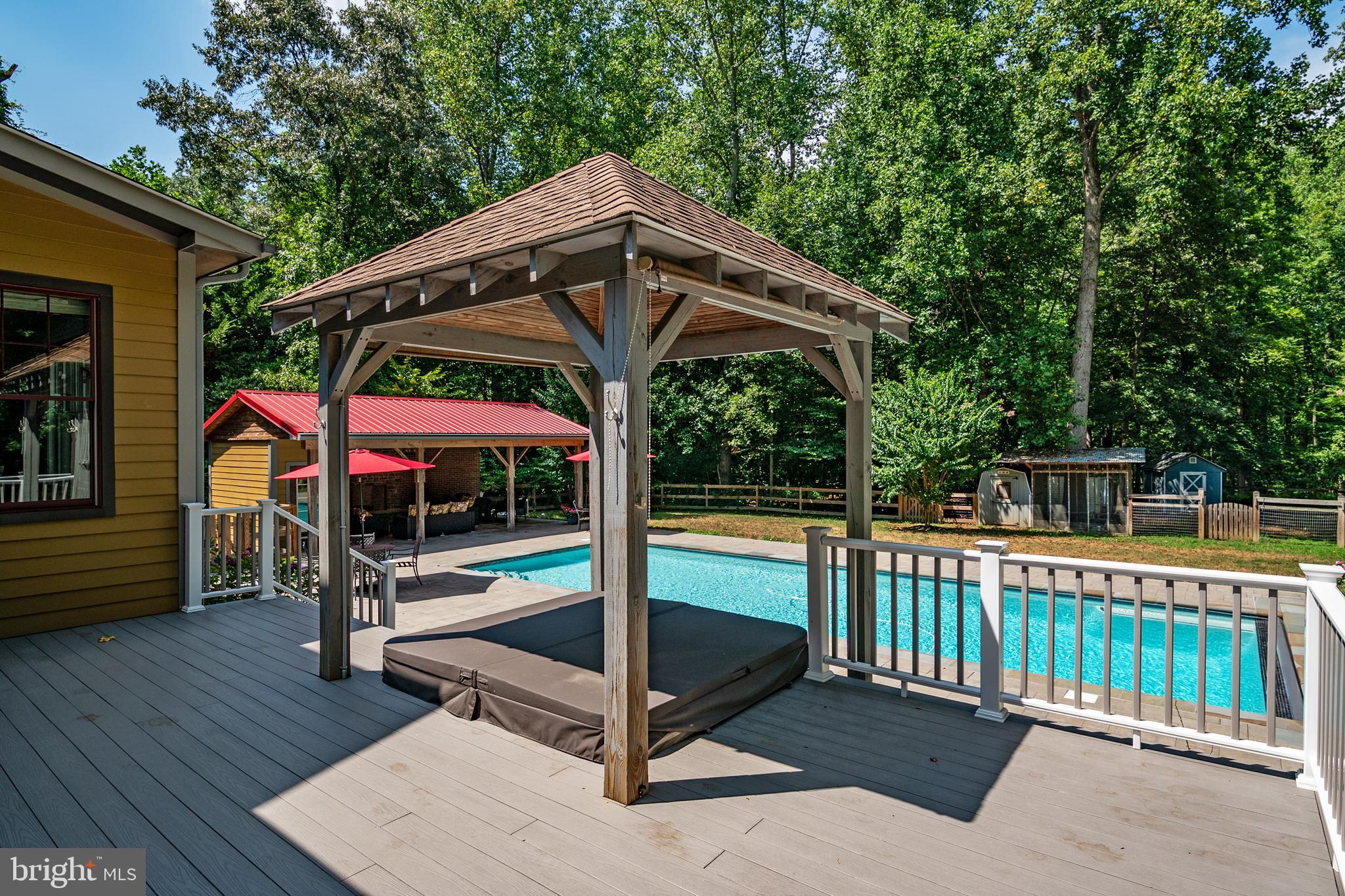 REGULARS - Residential