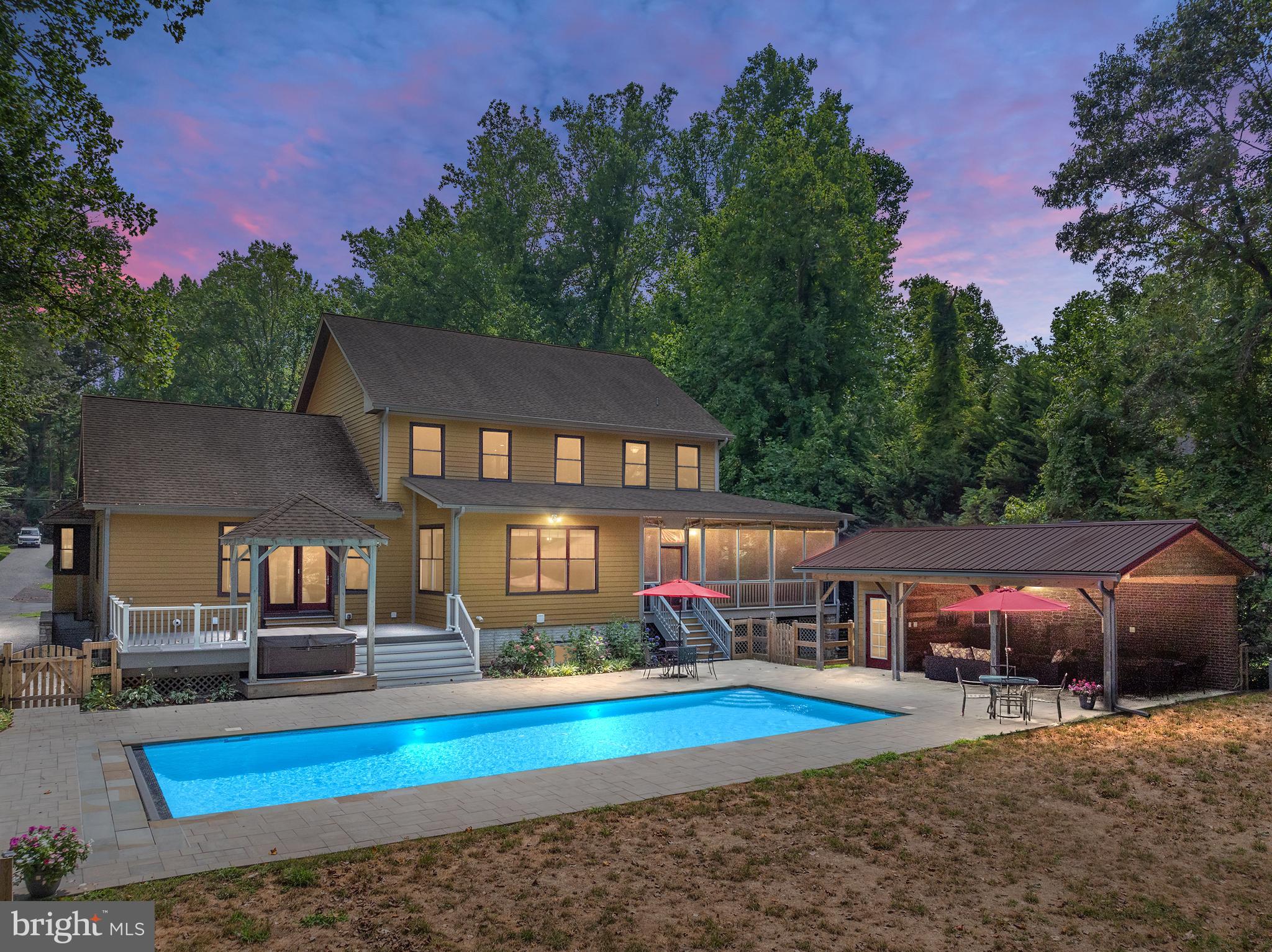 REGULARS - Residential