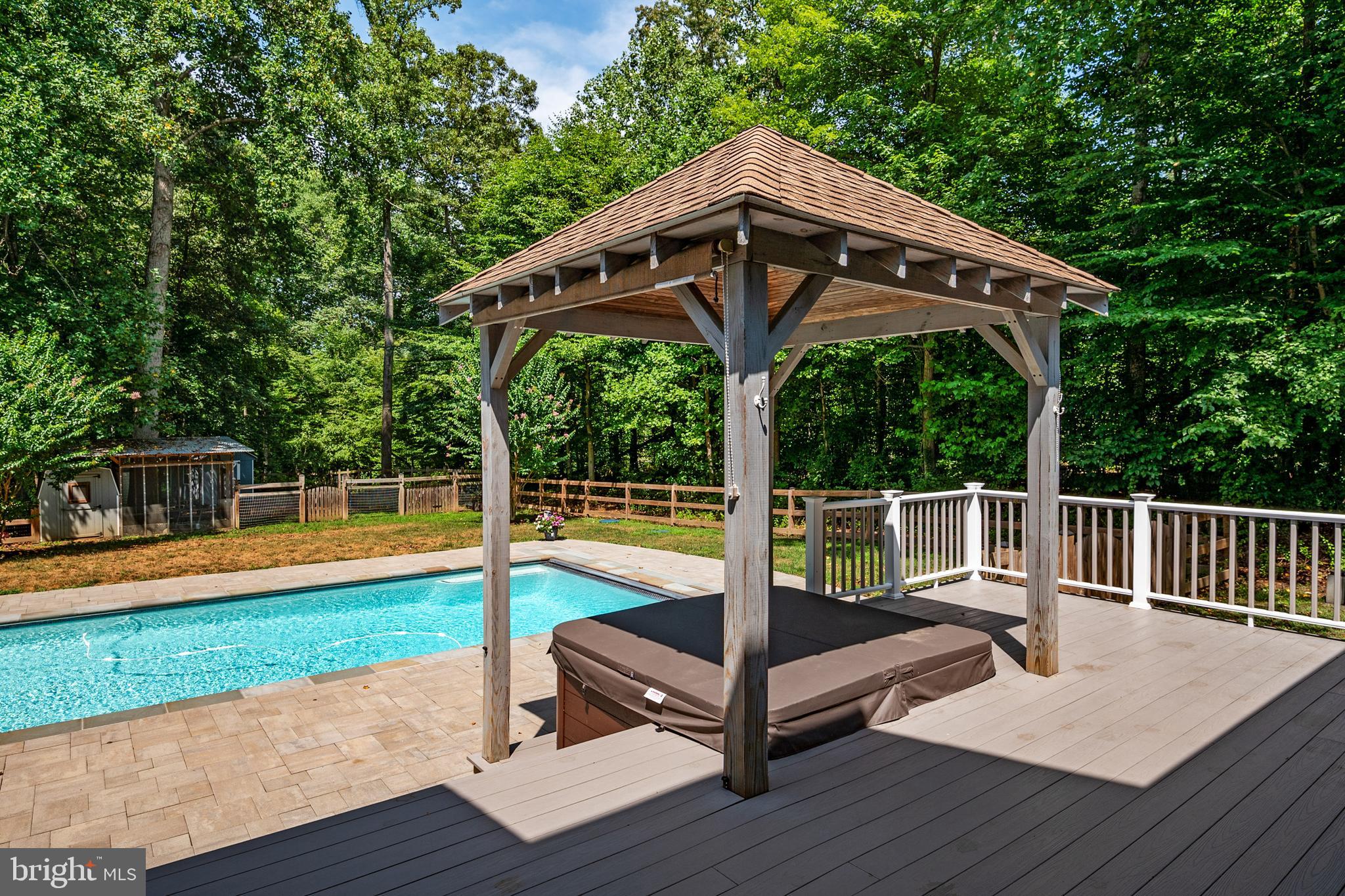 REGULARS - Residential