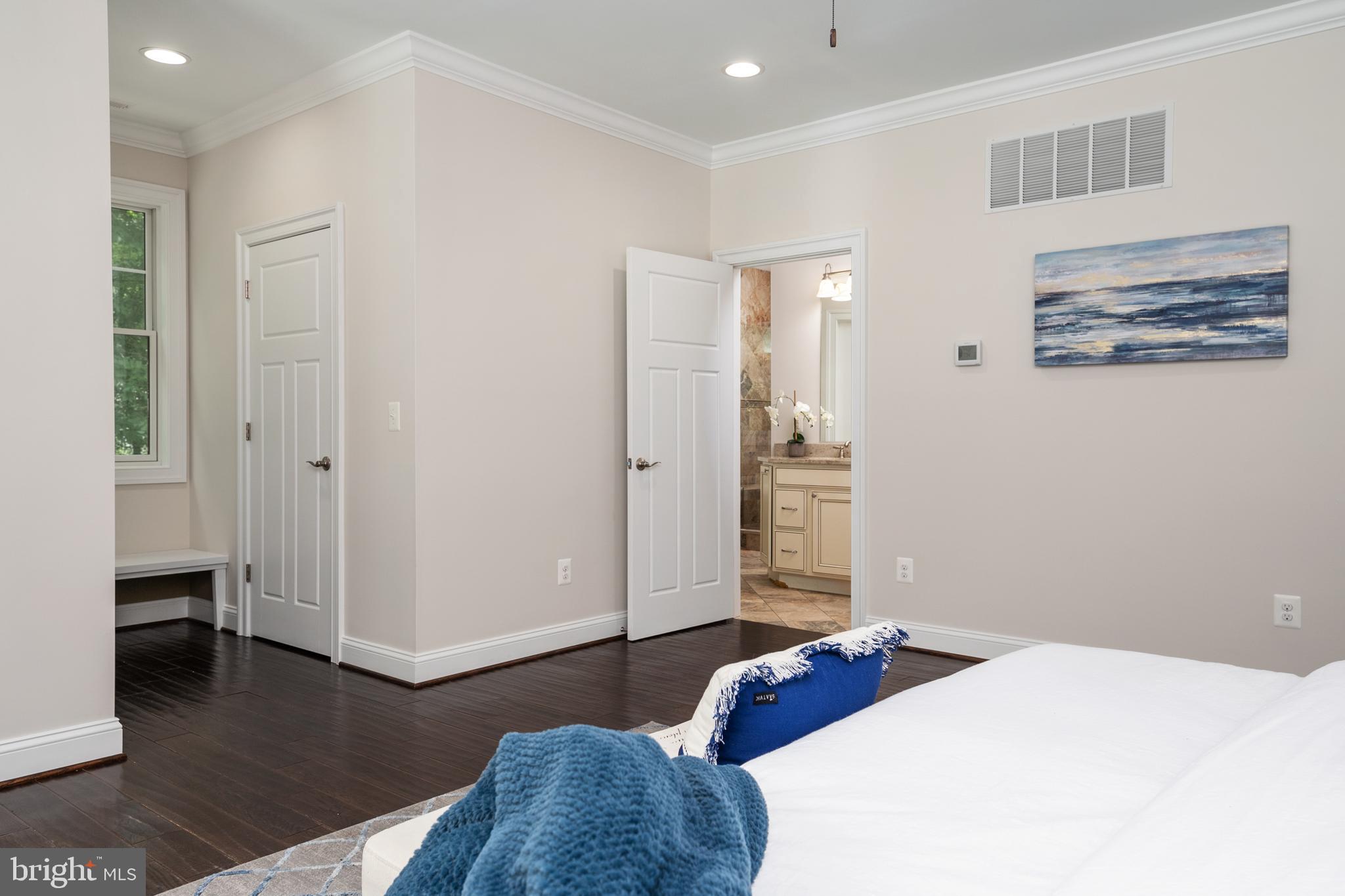 REGULARS - Residential