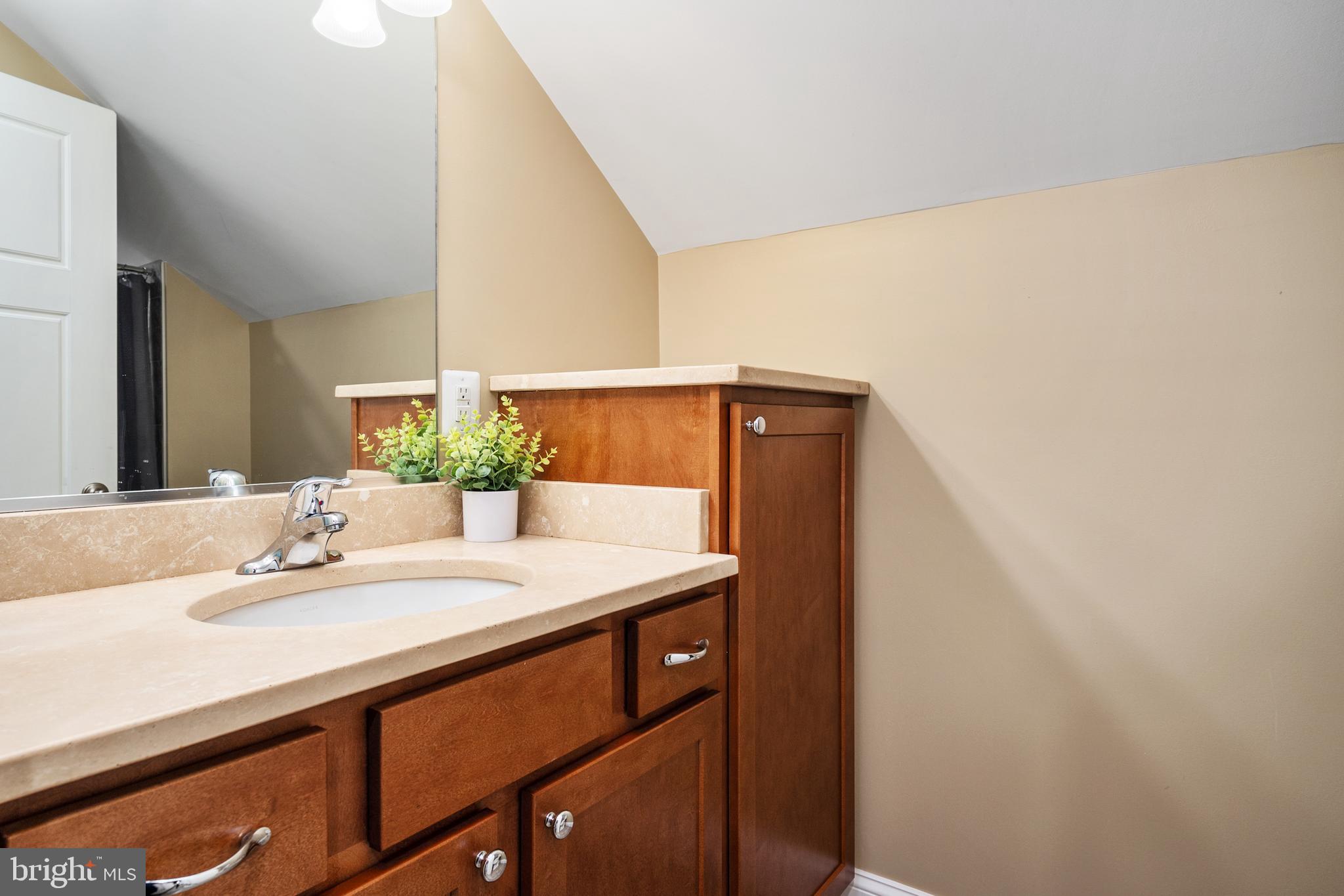 REGULARS - Residential