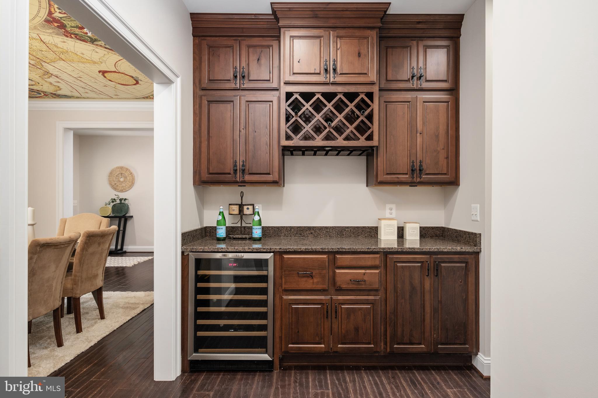 REGULARS - Residential