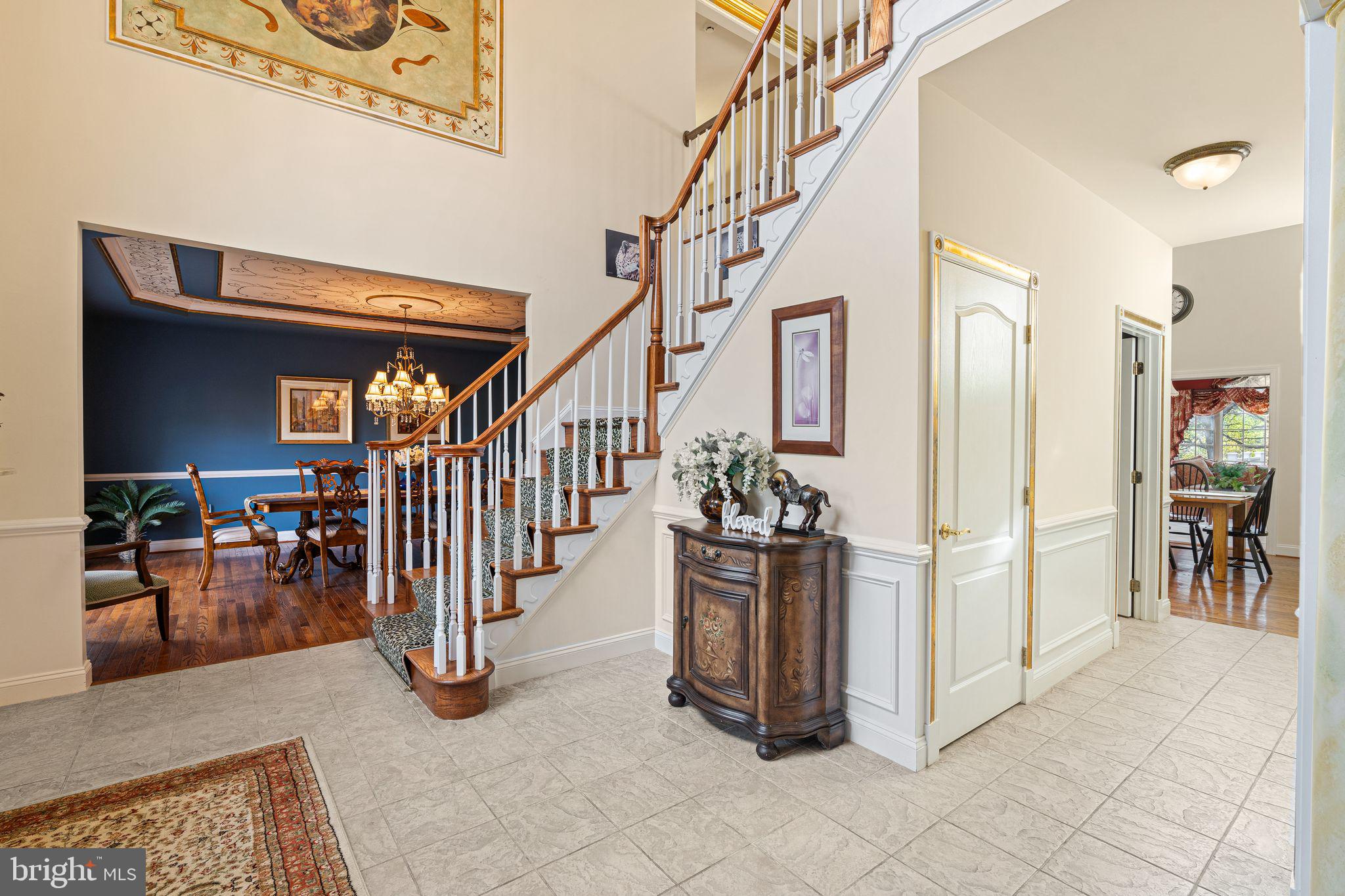 RIVER CROSSING - Residential