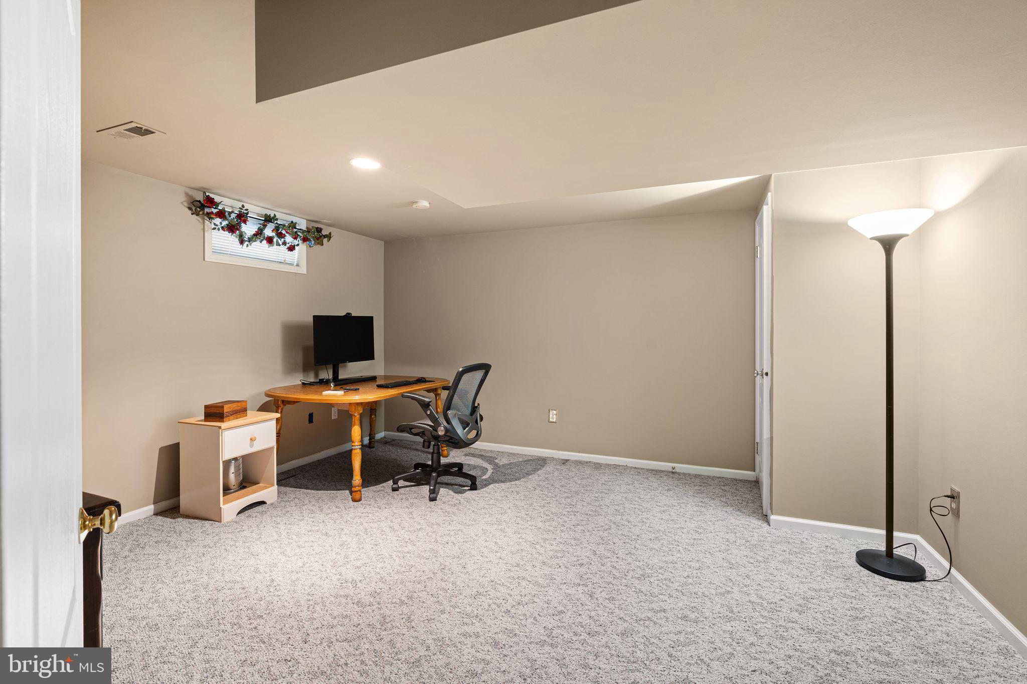 RIVER CROSSING - Residential