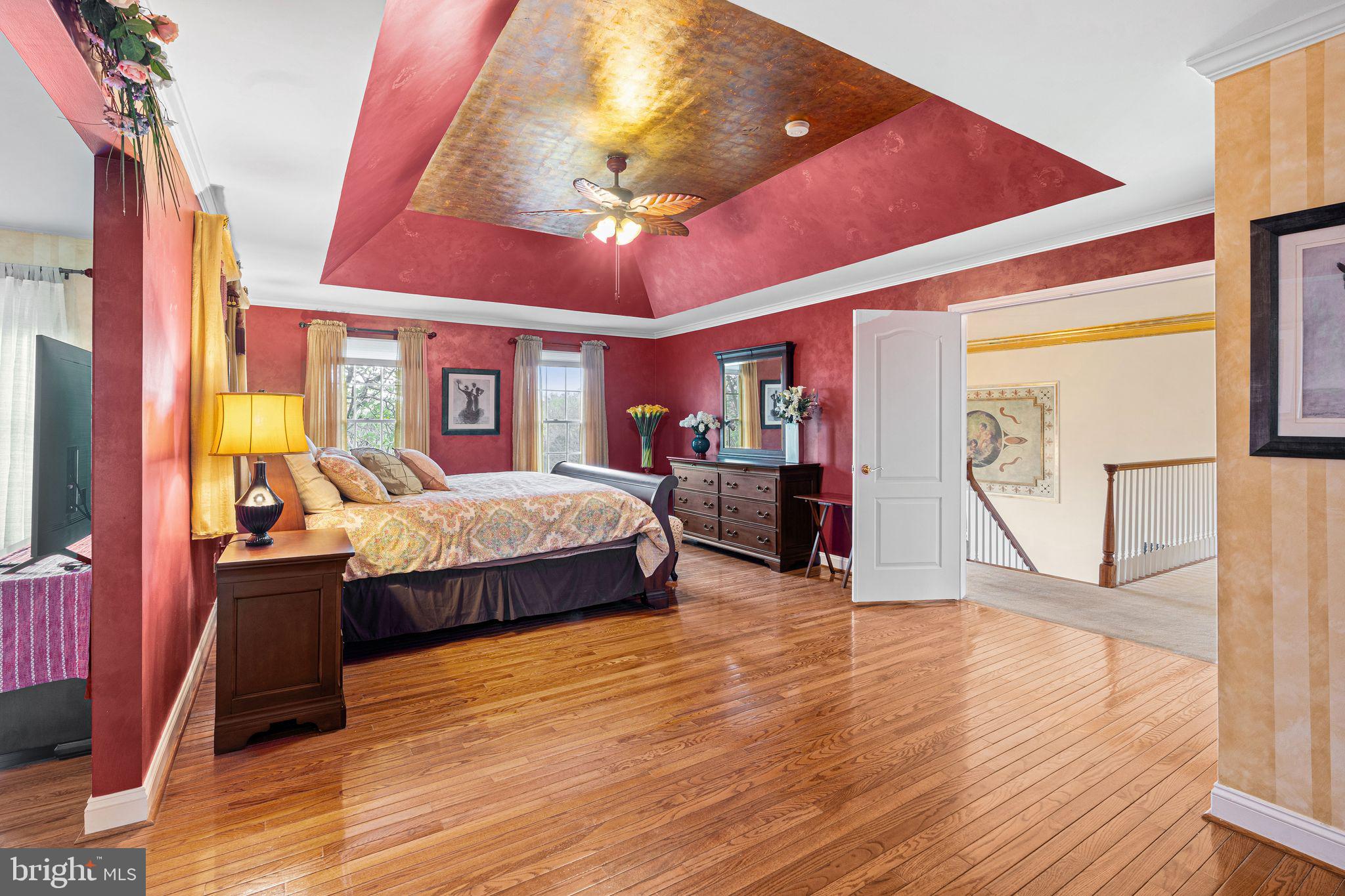 RIVER CROSSING - Residential