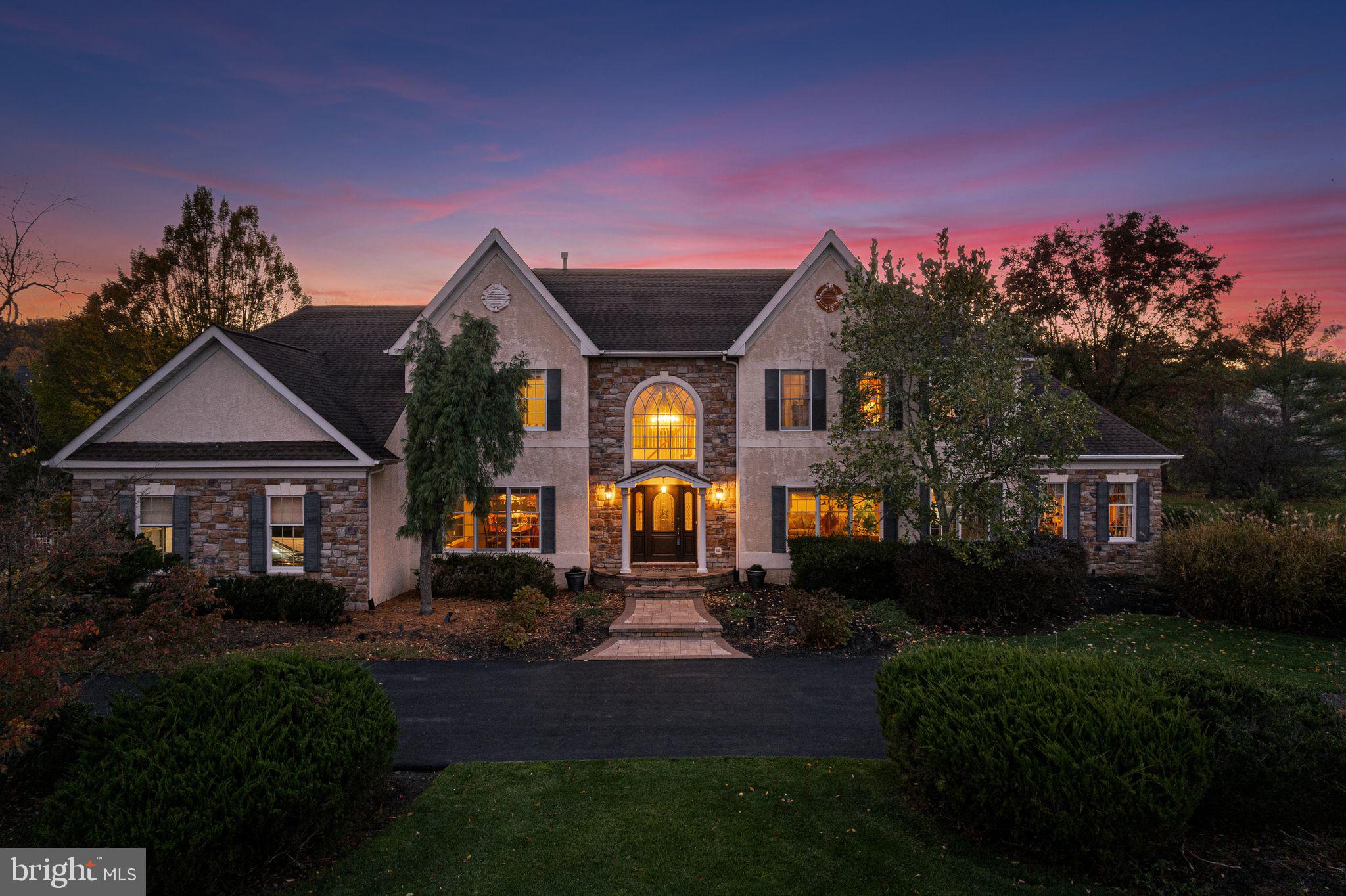 RIVER CROSSING - Residential