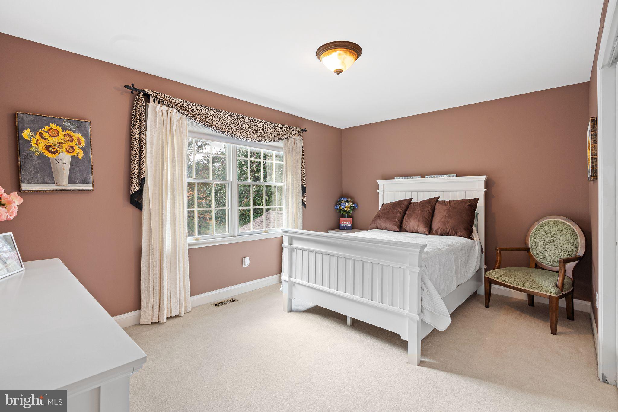 RIVER CROSSING - Residential