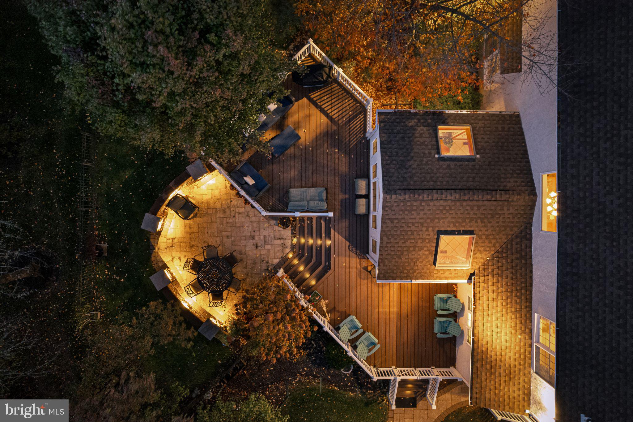 RIVER CROSSING - Residential