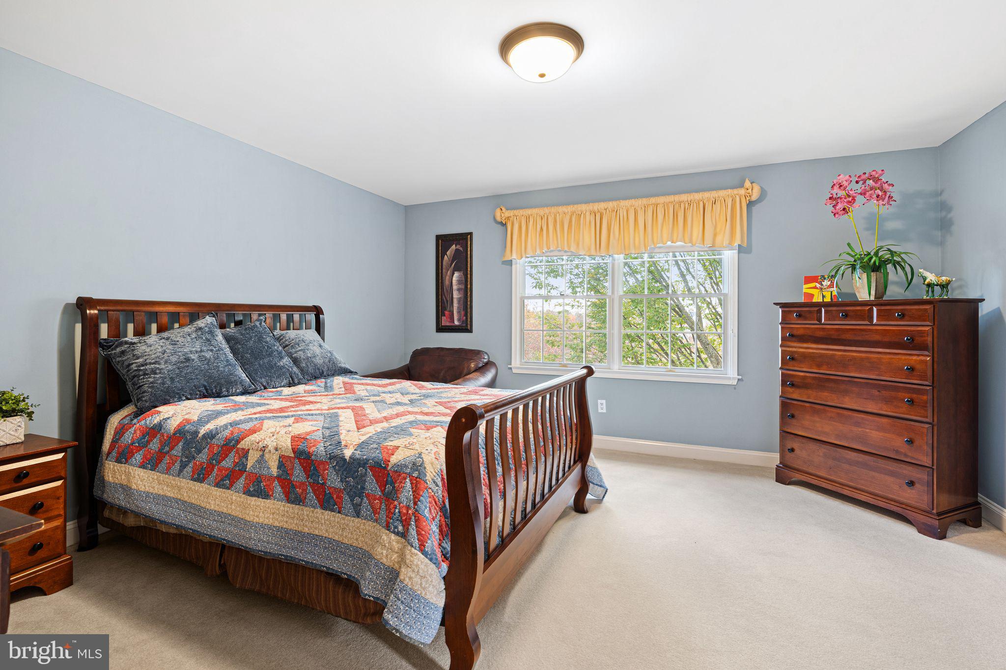 RIVER CROSSING - Residential