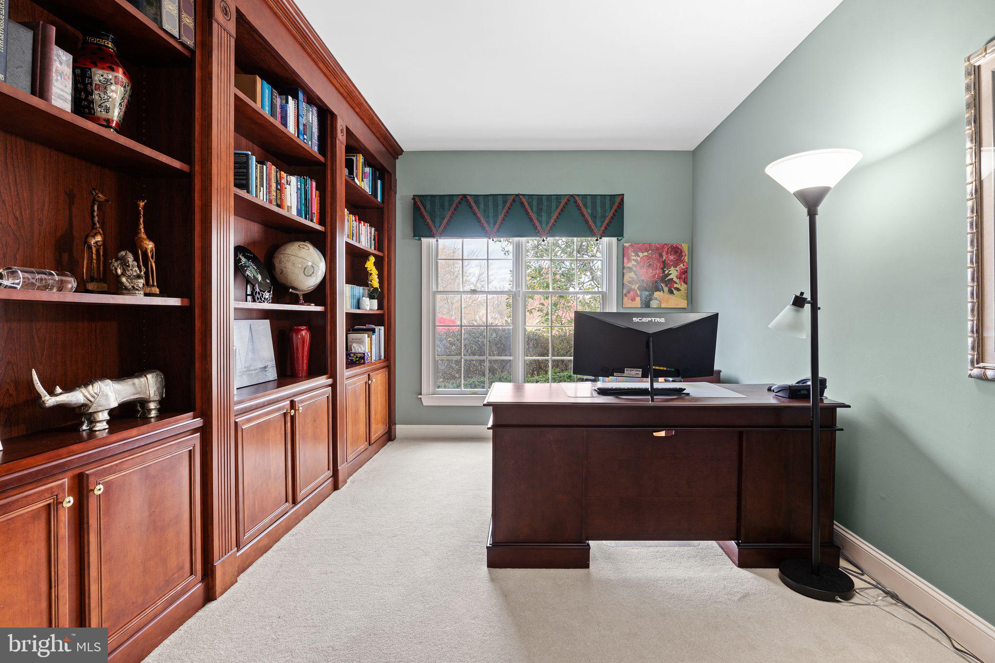 RIVER CROSSING - Residential