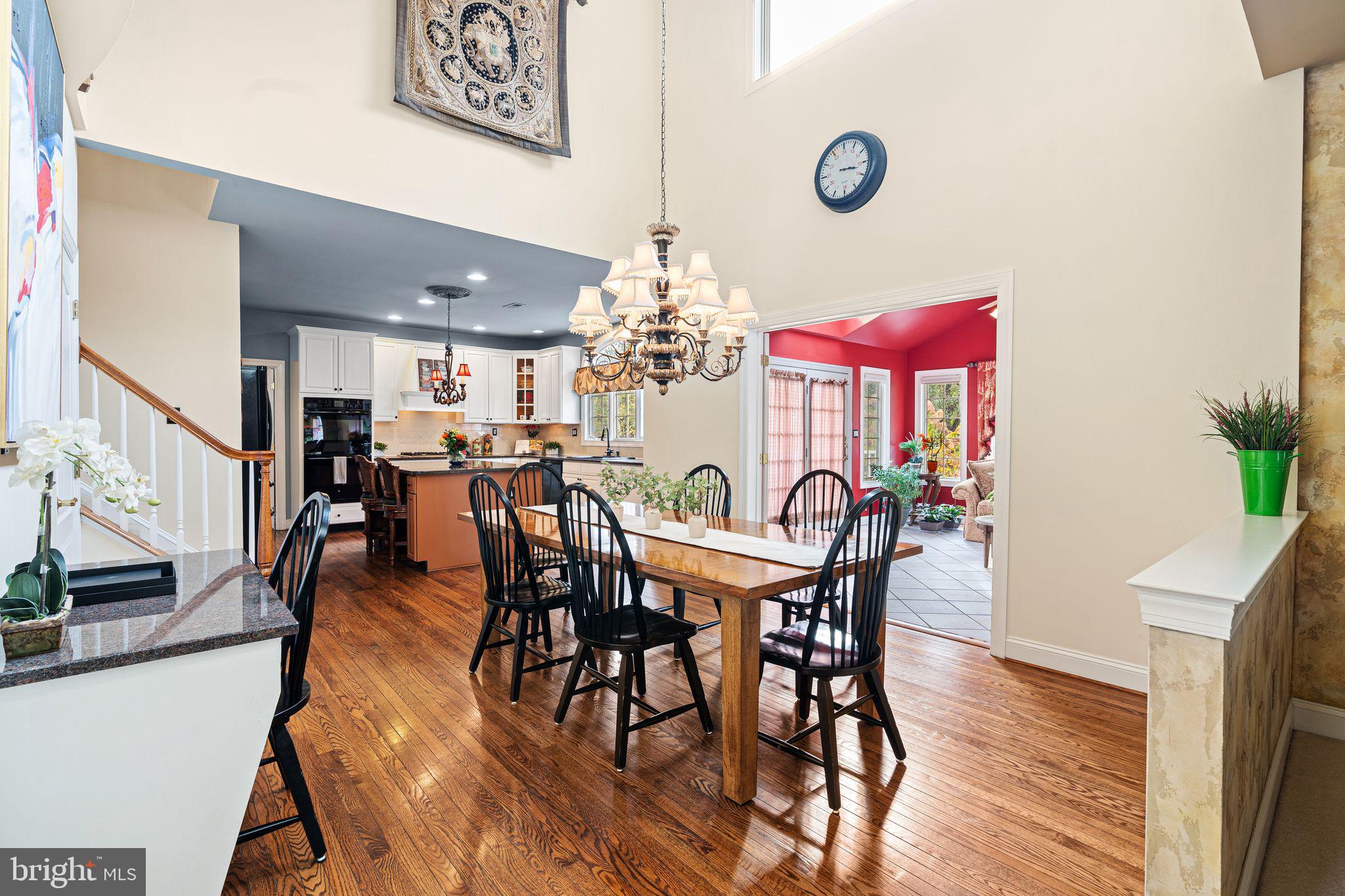 RIVER CROSSING - Residential