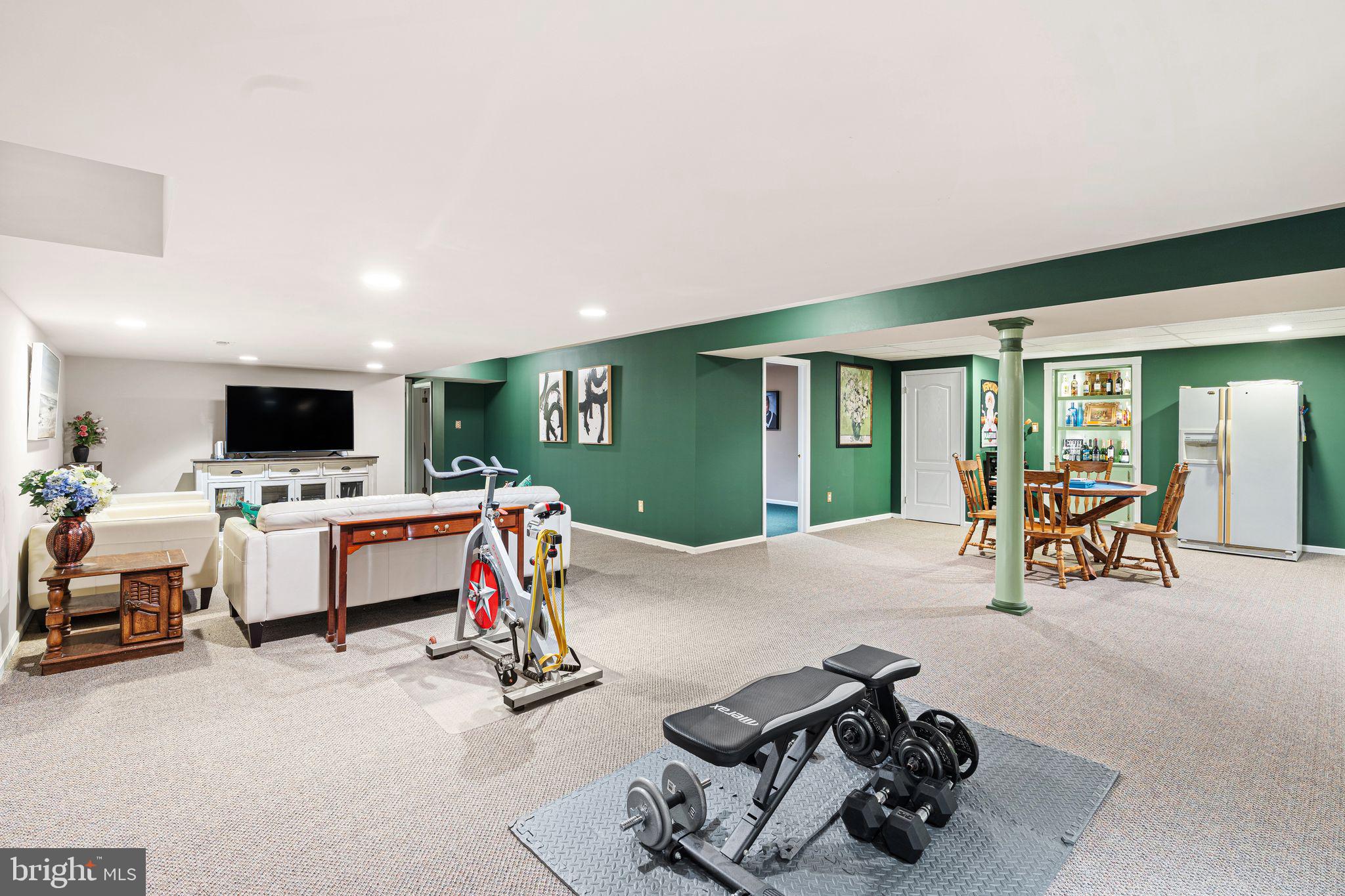 RIVER CROSSING - Residential