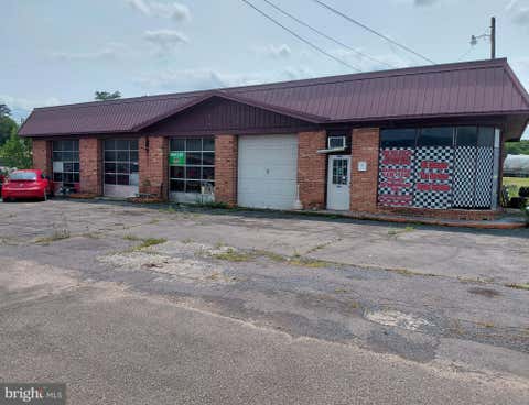 Photo of 425 Keyser Avenue, PETERSBURG, WV 26847 (MLS # WVGT2001524)