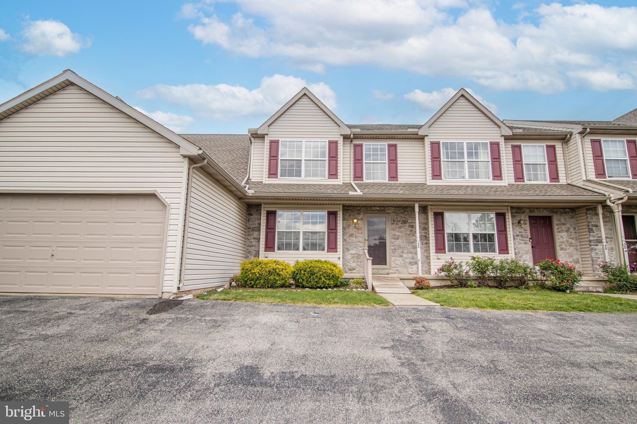 ORCHARD GLEN - Residential