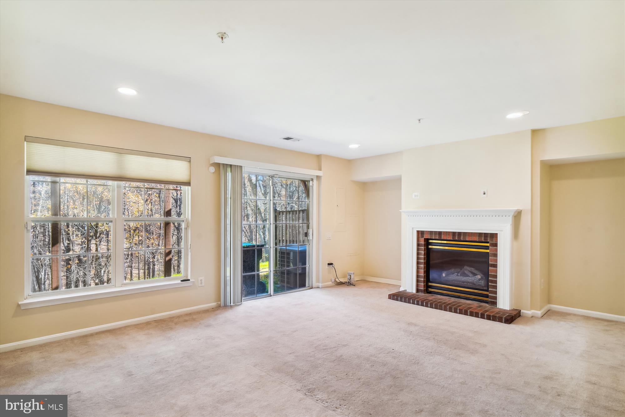 FOUNTAIN HILLS - Residential Lease