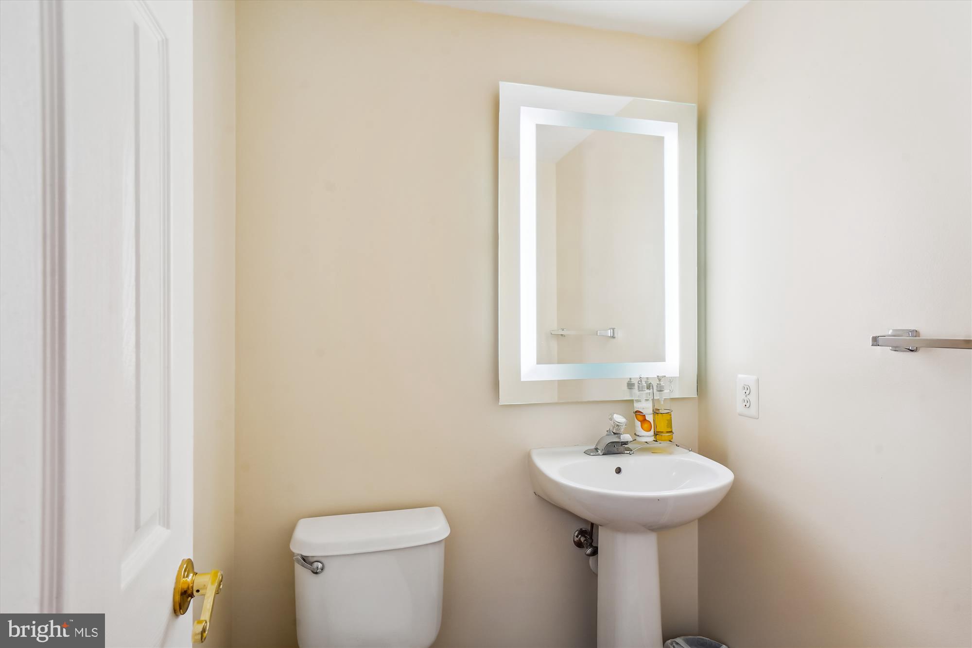 FOUNTAIN HILLS - Residential Lease