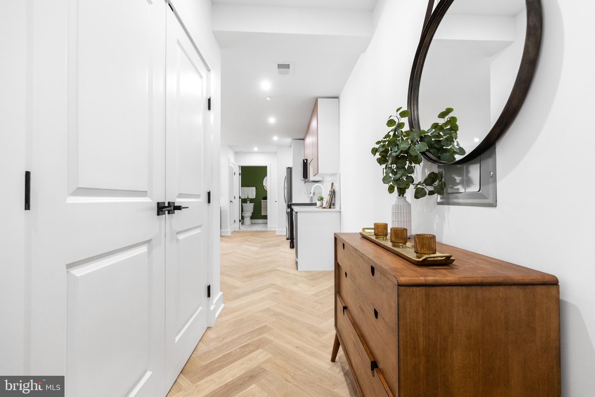 1124 FLORIDA NE 507