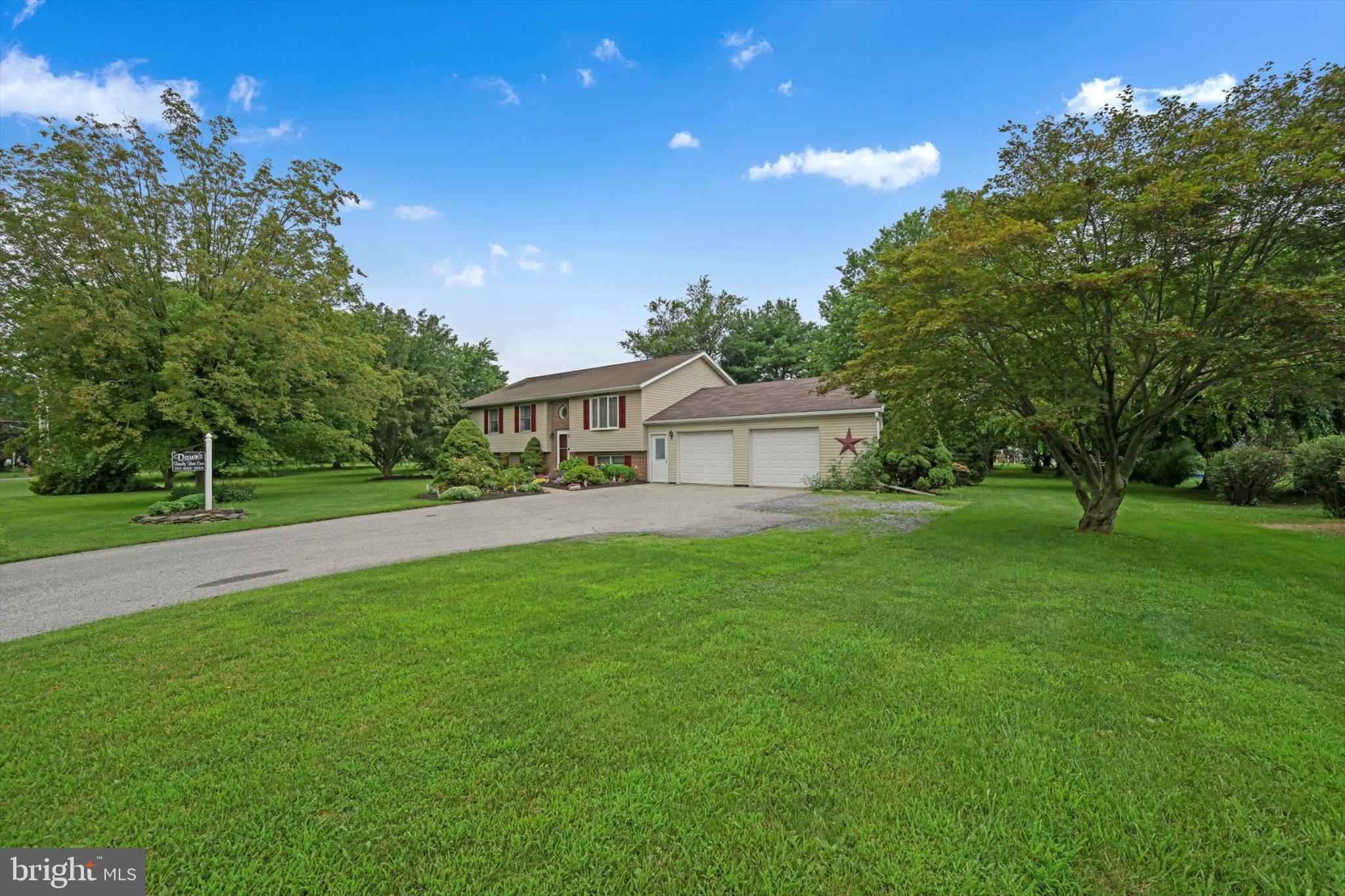 401 E ROSEBUD ROAD