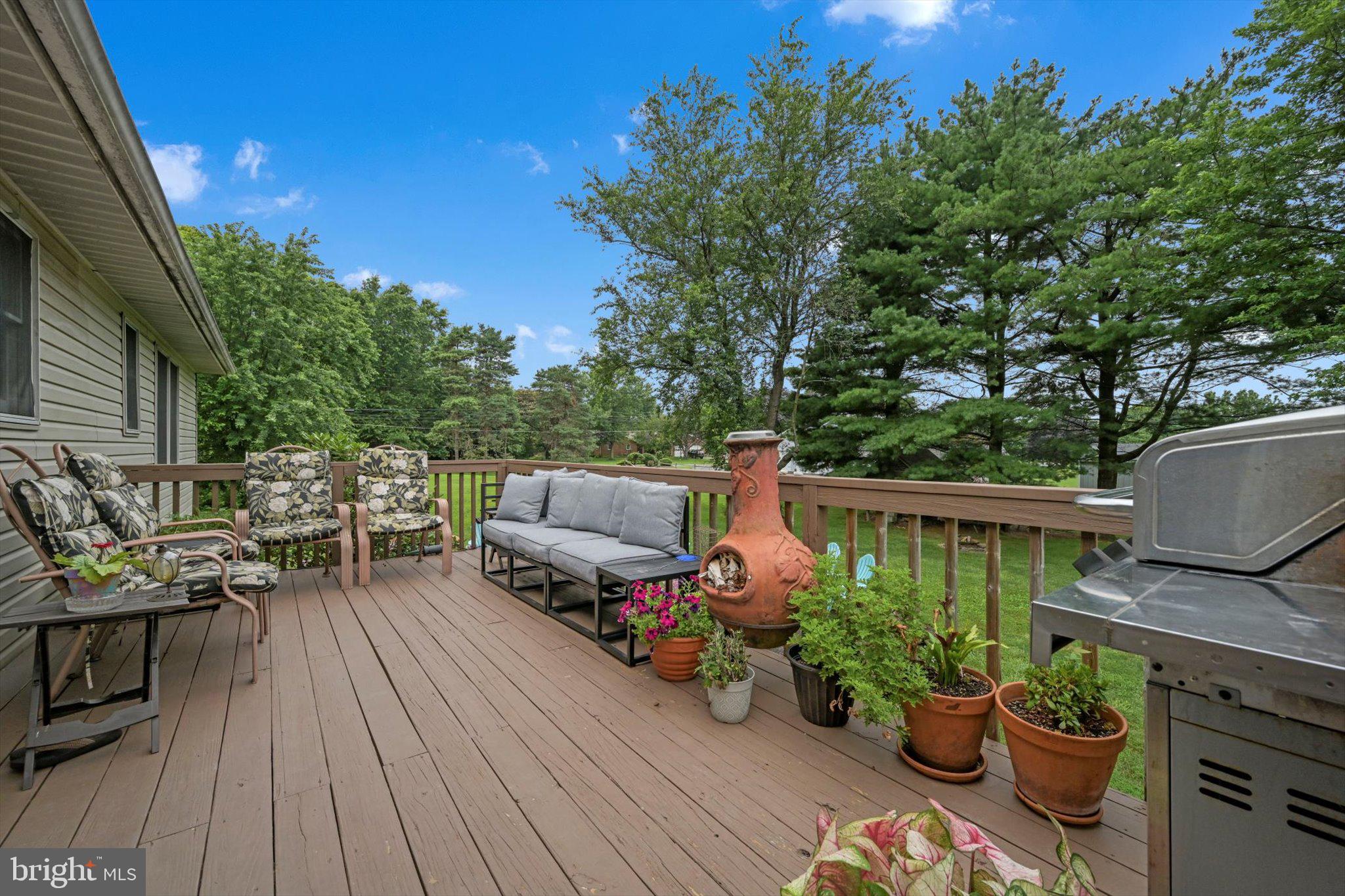 401 E ROSEBUD ROAD