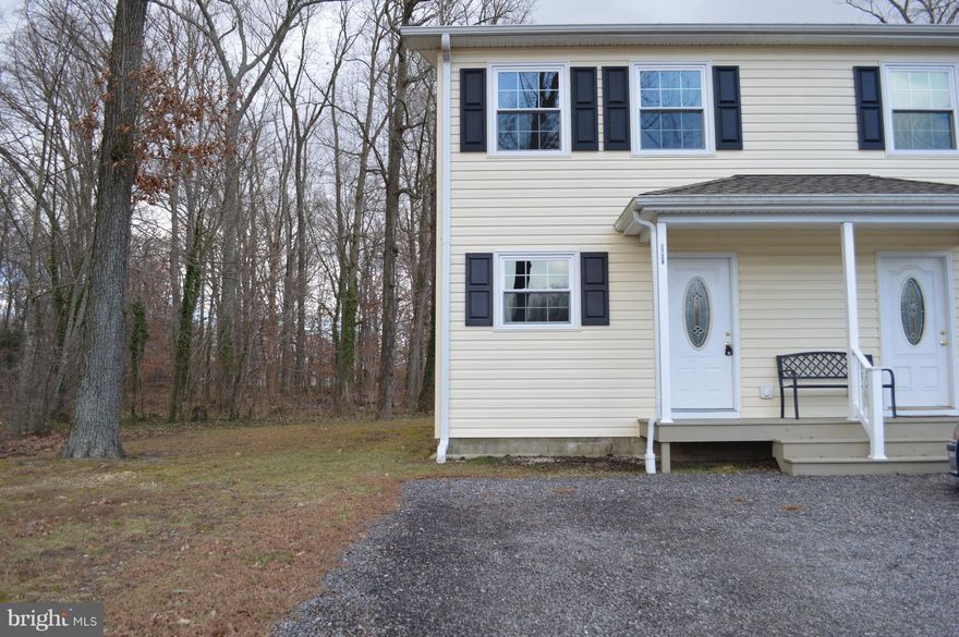 Less then 1 mile from downtown Centreville! There are two units available both are a 2 bedroom duplex that has all the comforts a home should have.....hardwood floors, plush carpeting, large kitchen open to the living room, washer & dryer PLUS a large yard! The actual house number is 1726 & 1728!