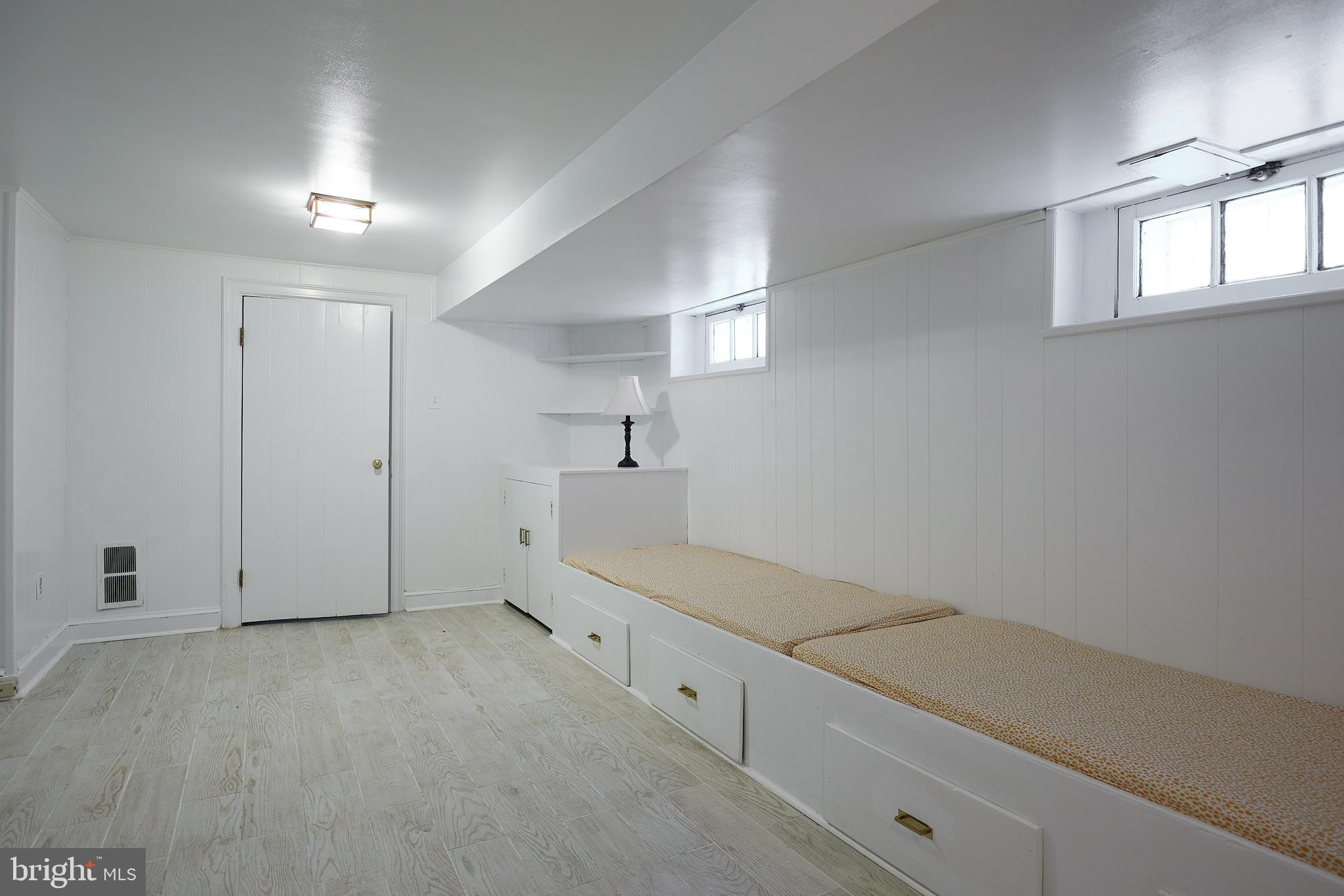 OLD TOWN - Residential