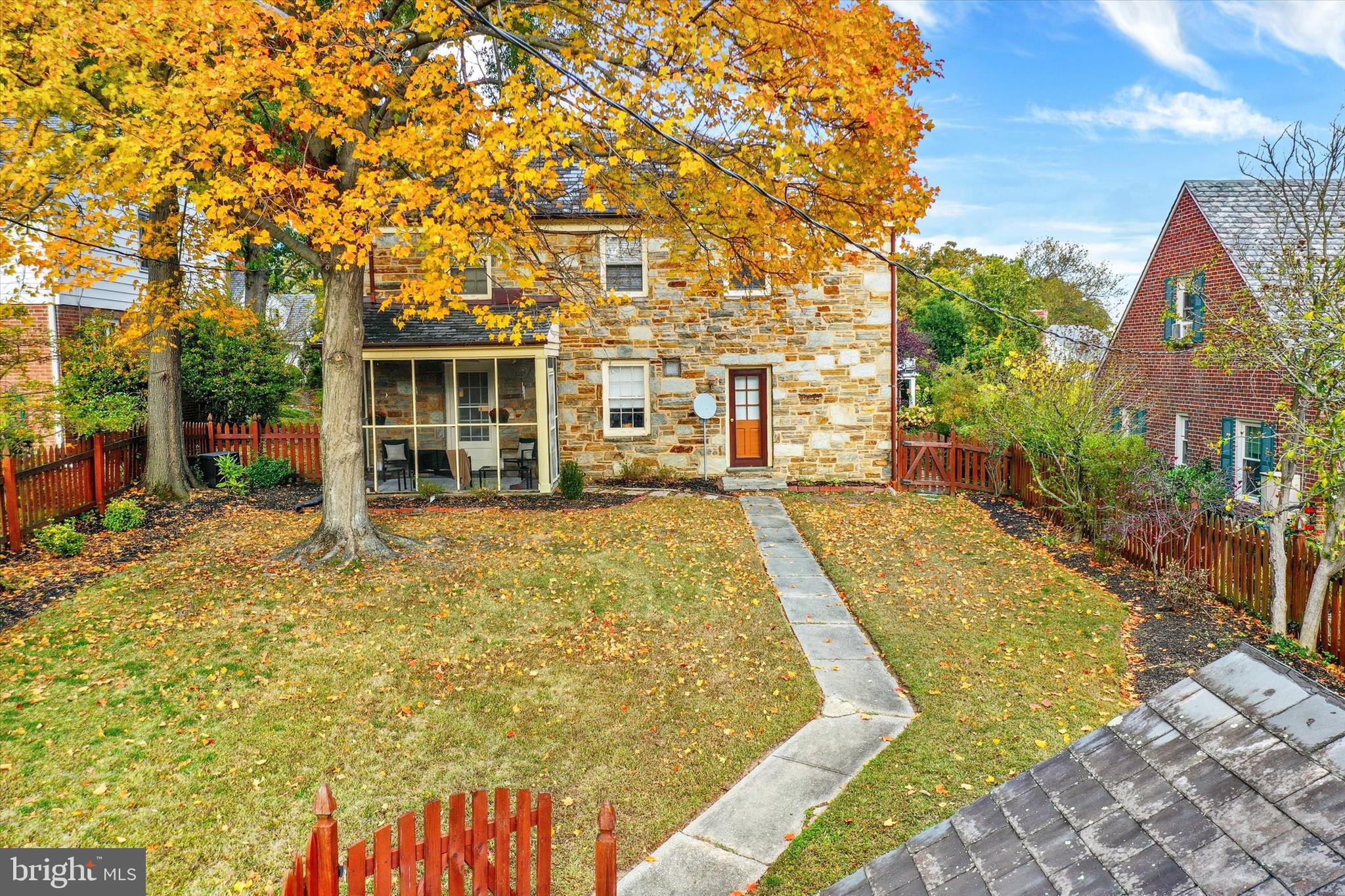 ORIGINAL NORTHWOOD - Residential