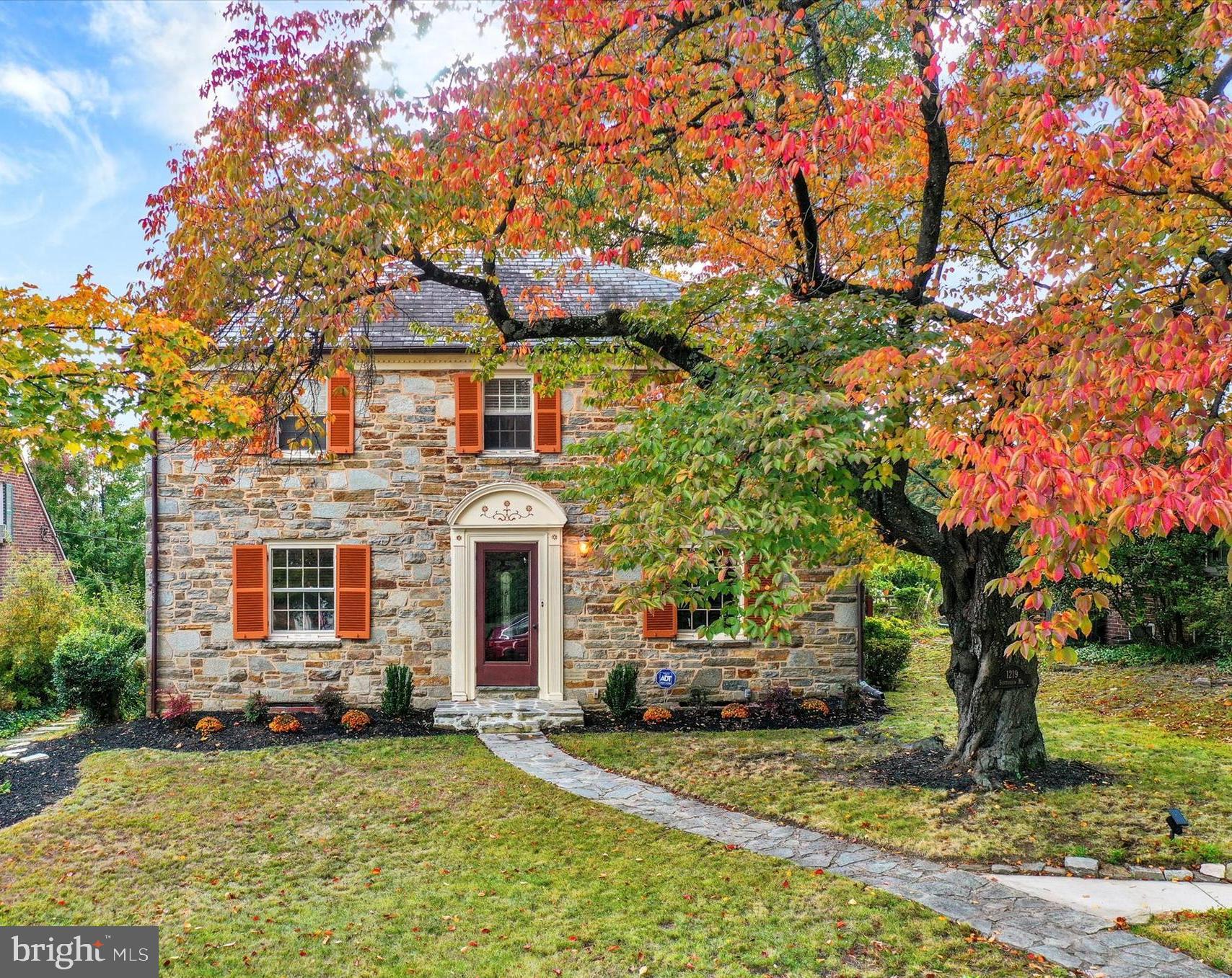 ORIGINAL NORTHWOOD - Residential