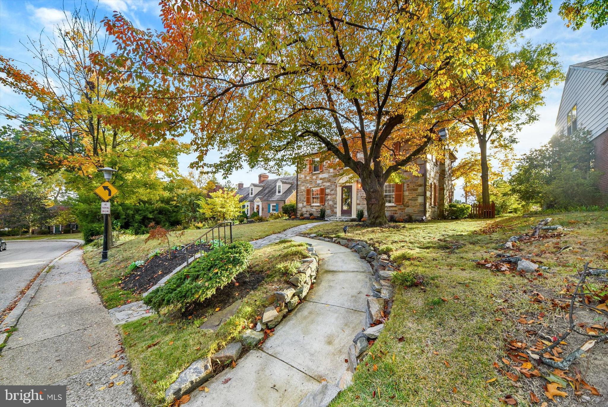 ORIGINAL NORTHWOOD - Residential