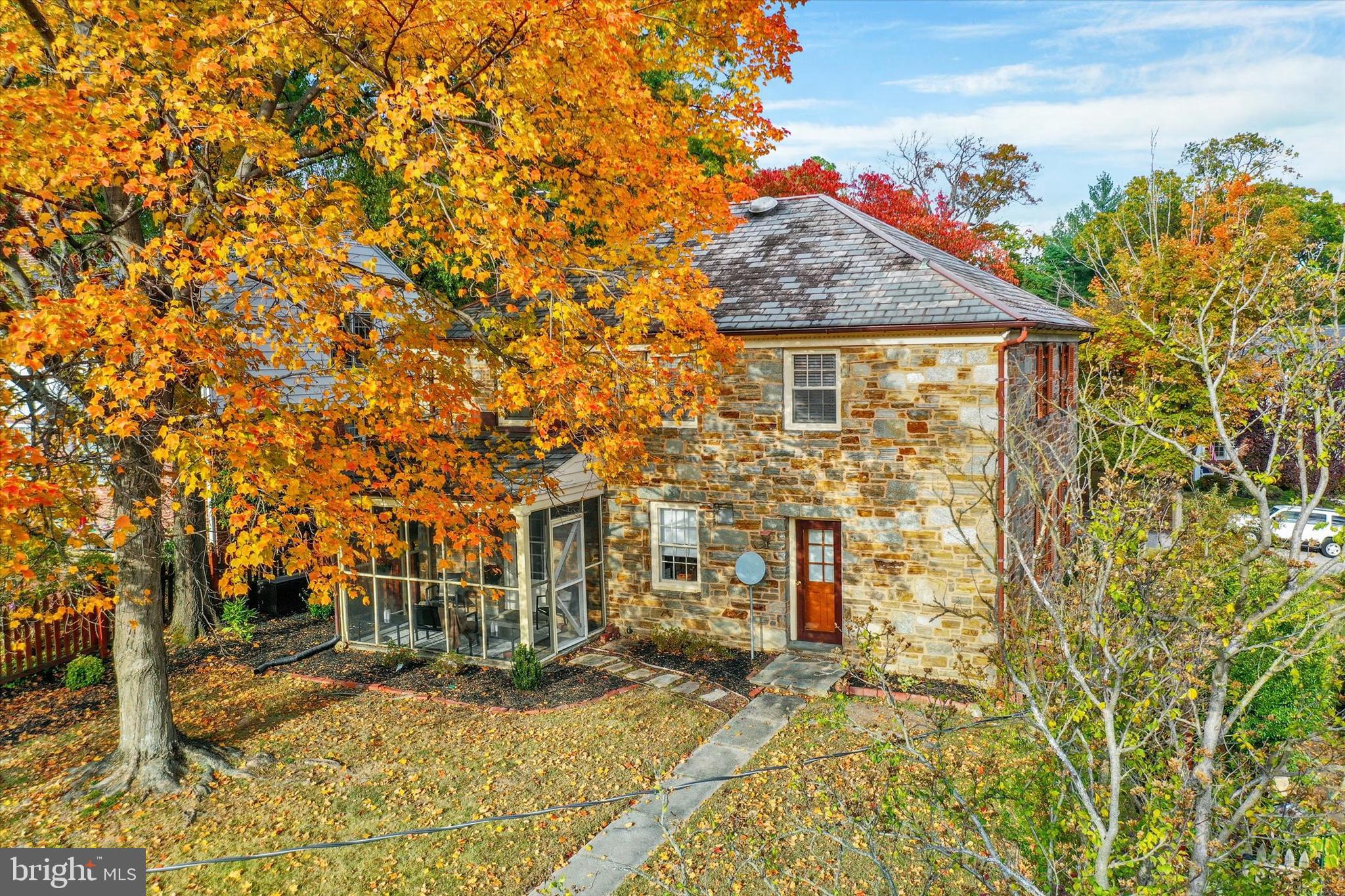 ORIGINAL NORTHWOOD - Residential