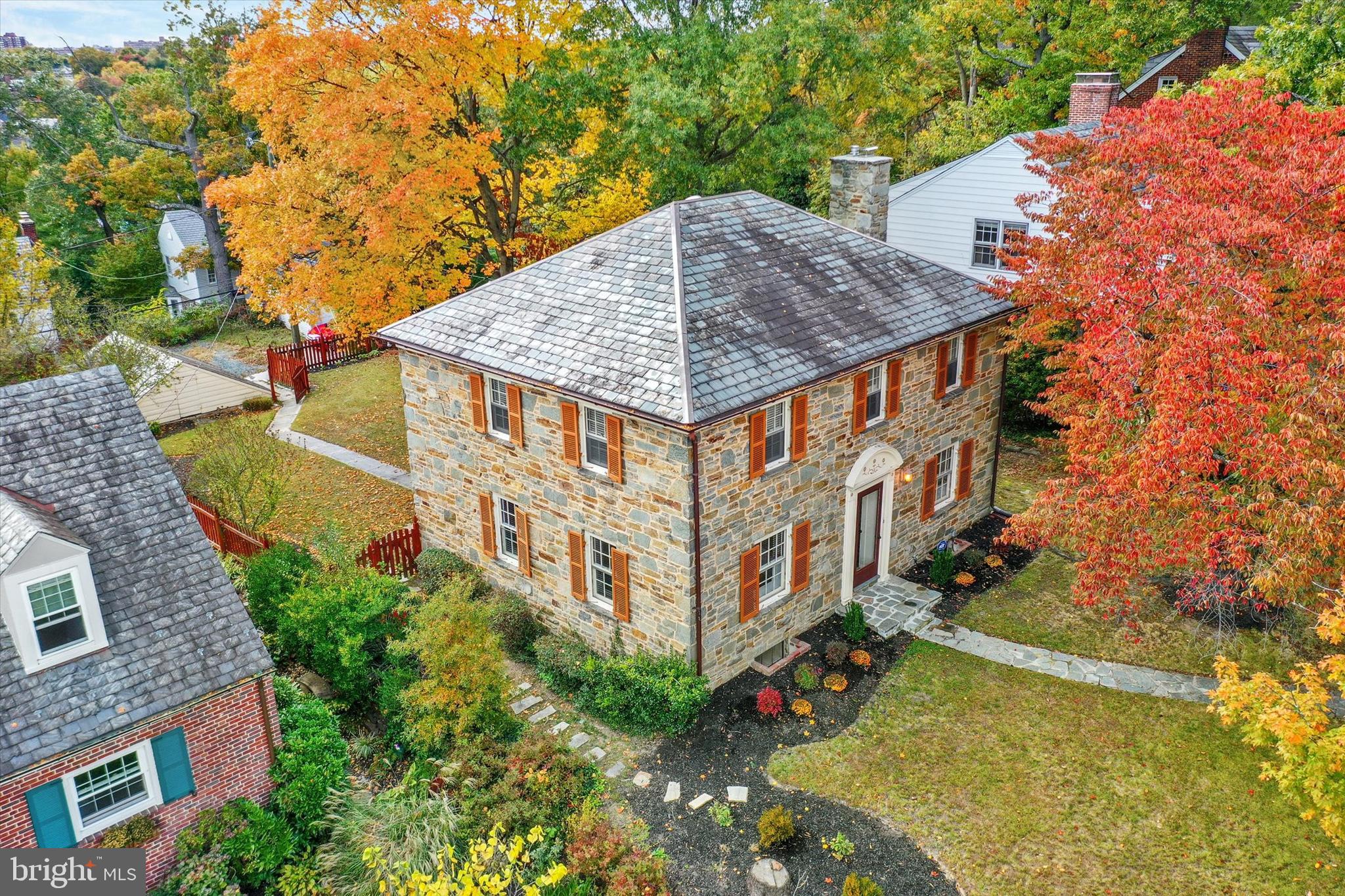 ORIGINAL NORTHWOOD - Residential