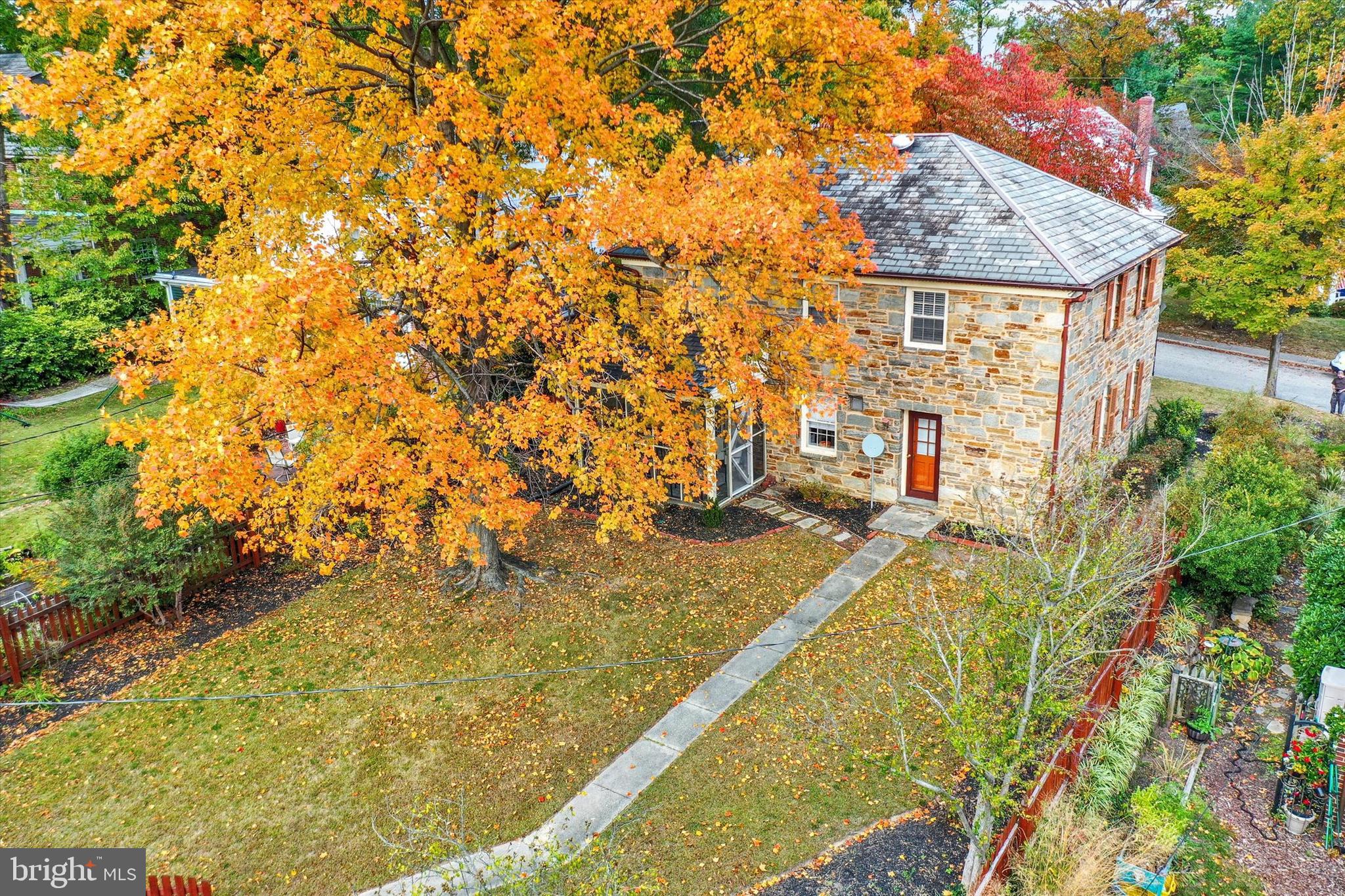 ORIGINAL NORTHWOOD - Residential