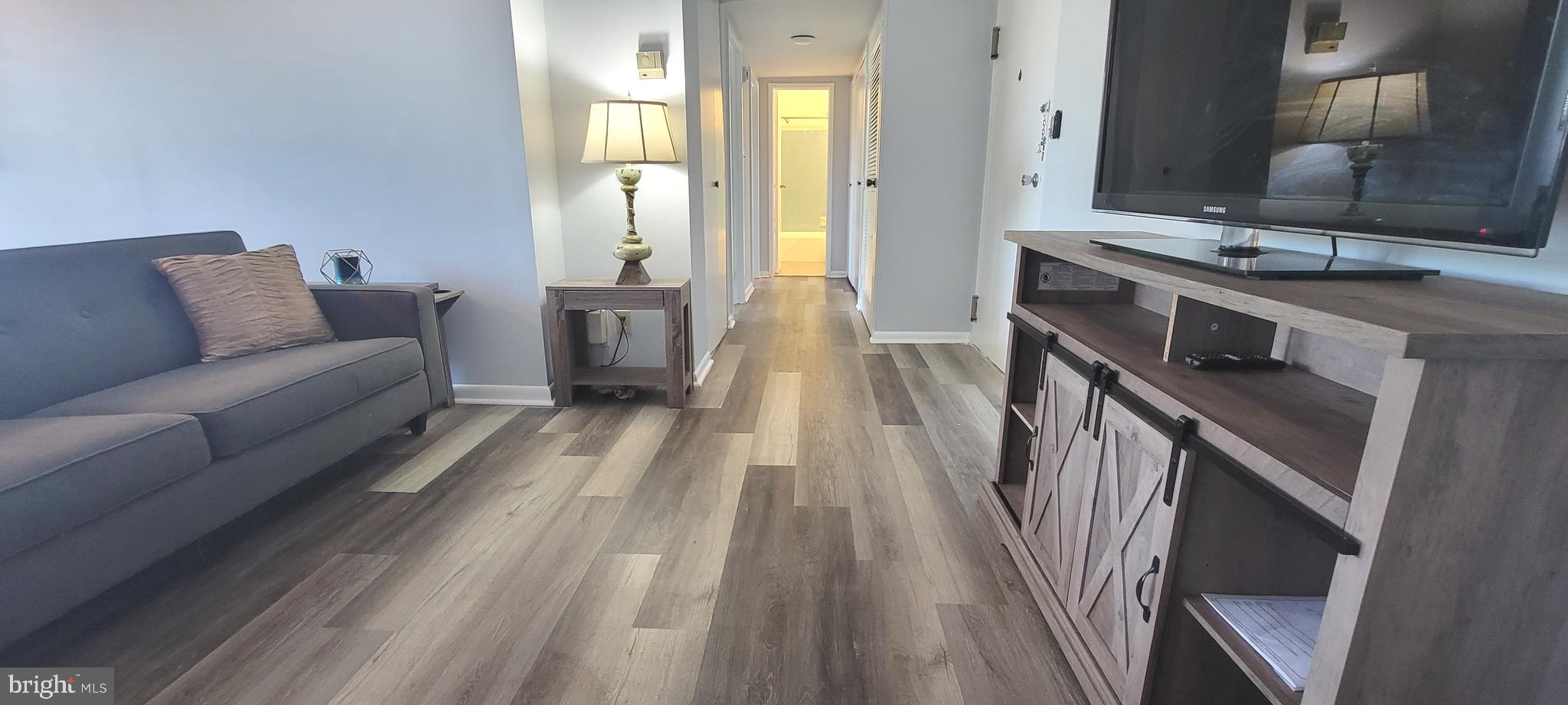 SEVILLE - Residential Lease