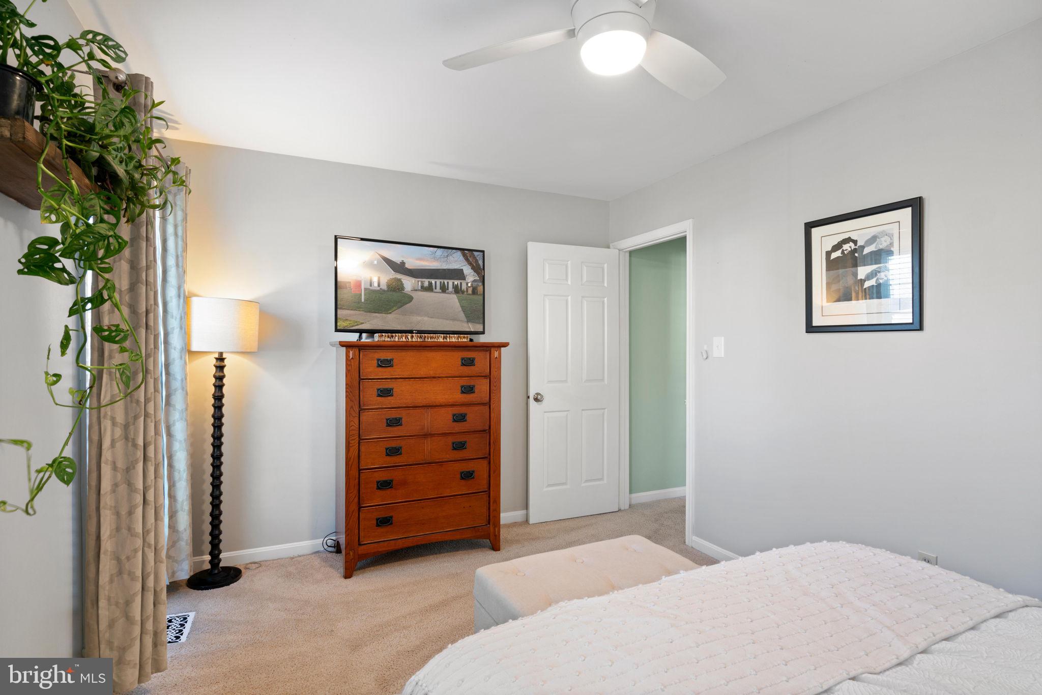 RACEWAY FARMS - Residential