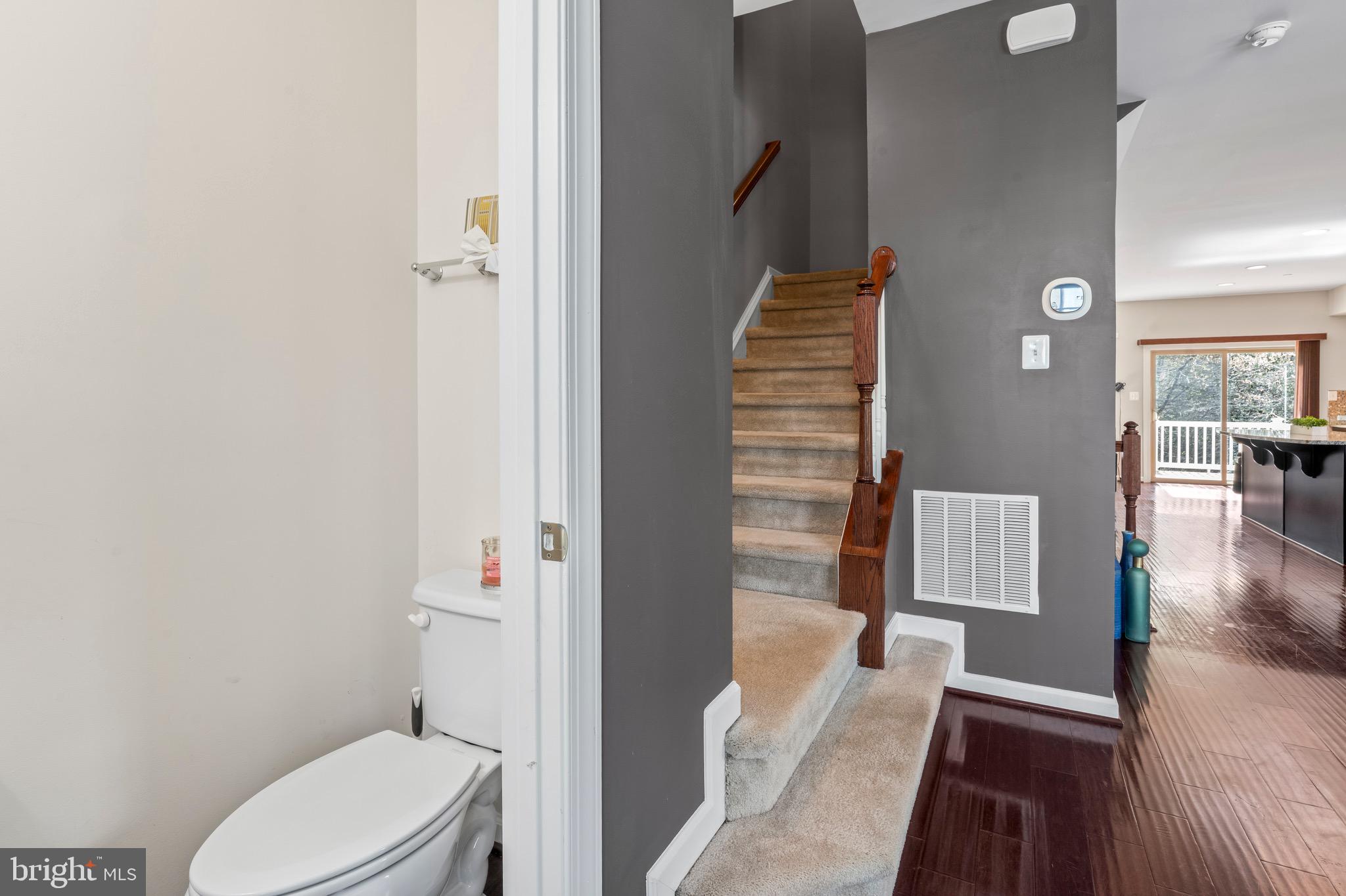 PARKER CREEK VIEW - Residential