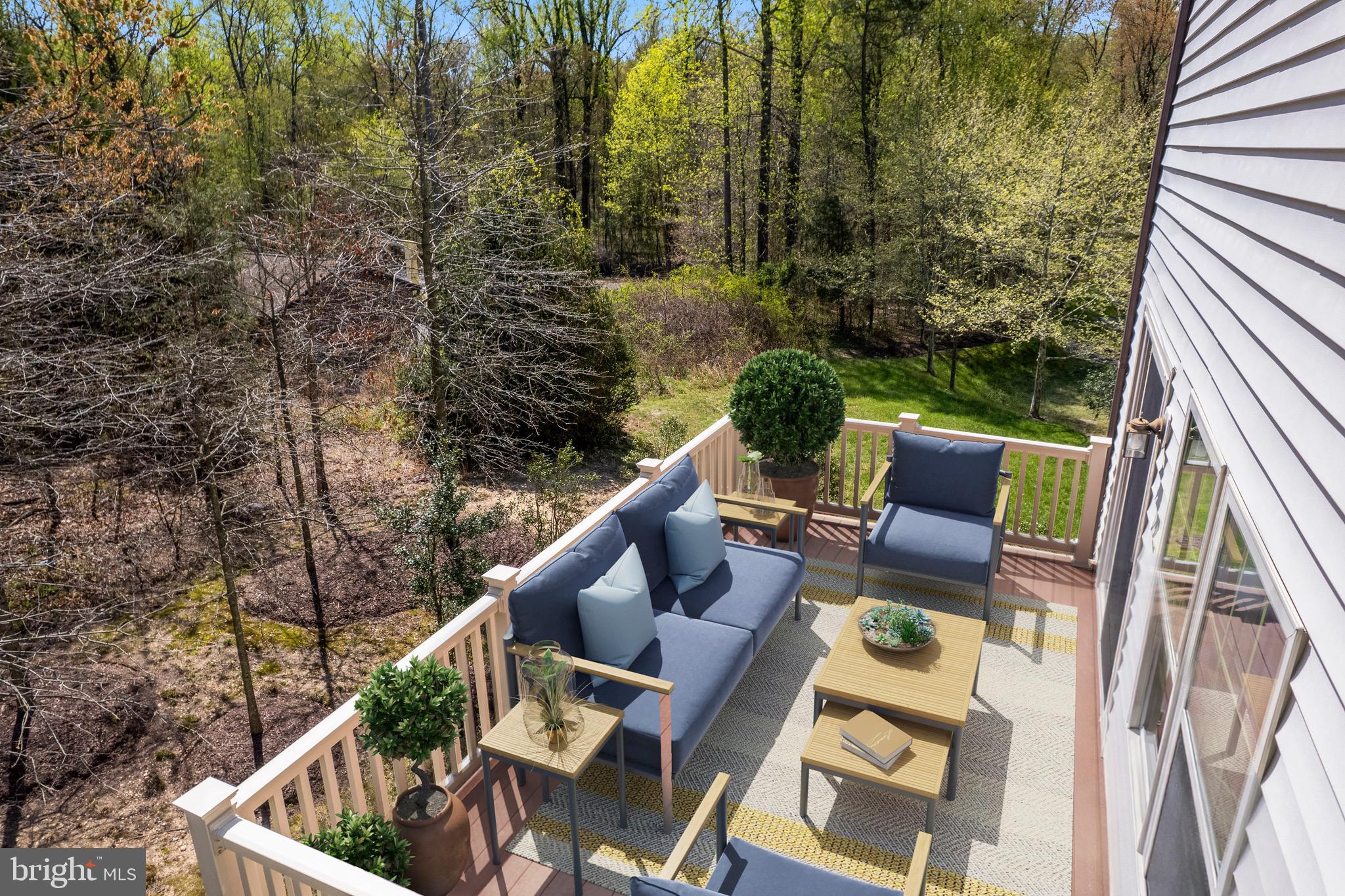 PARKER CREEK VIEW - Residential