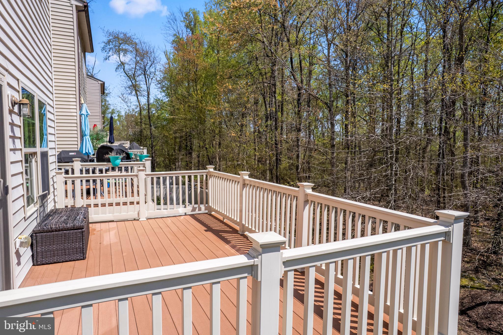 PARKER CREEK VIEW - Residential