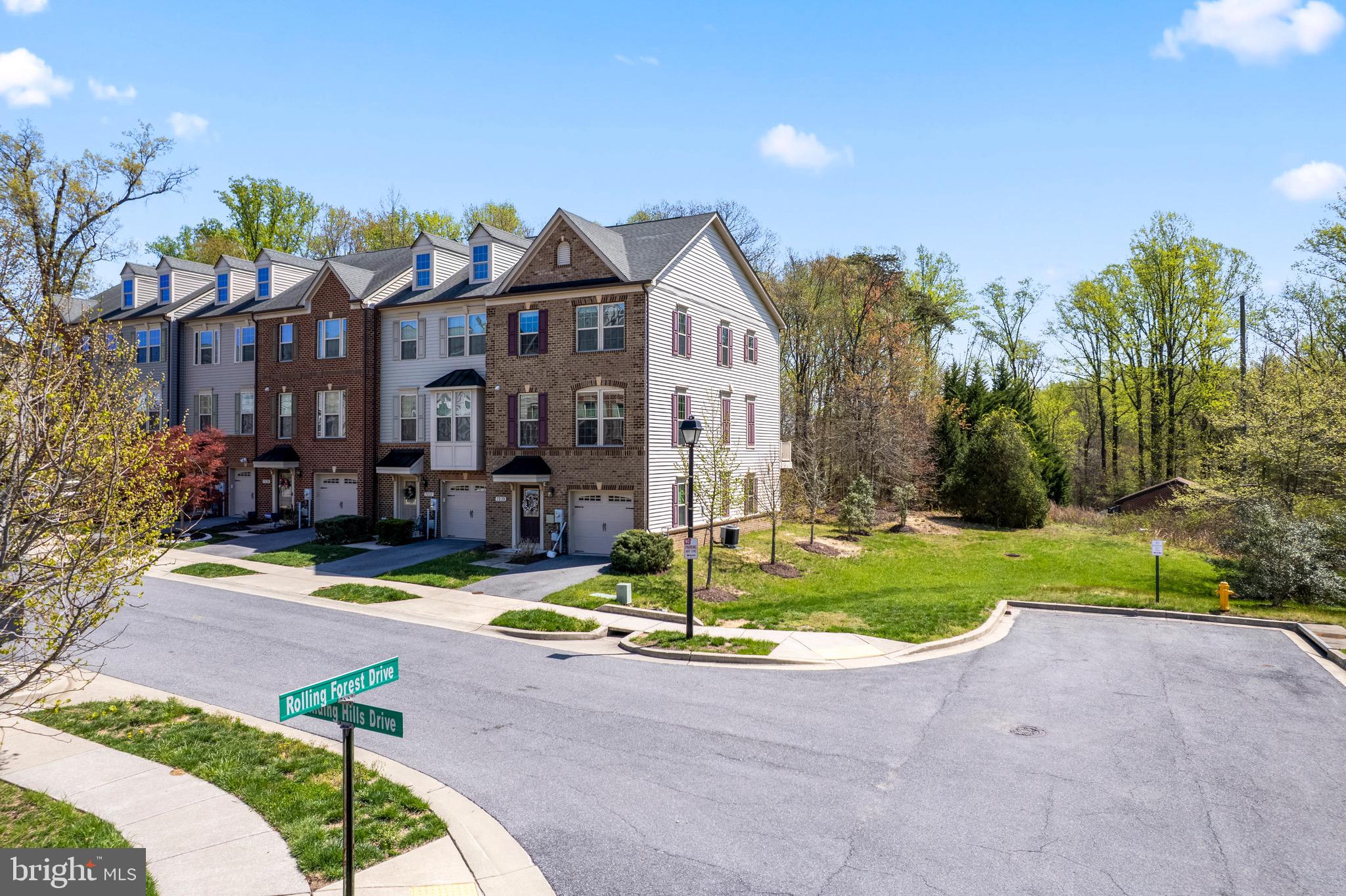 PARKER CREEK VIEW - Residential