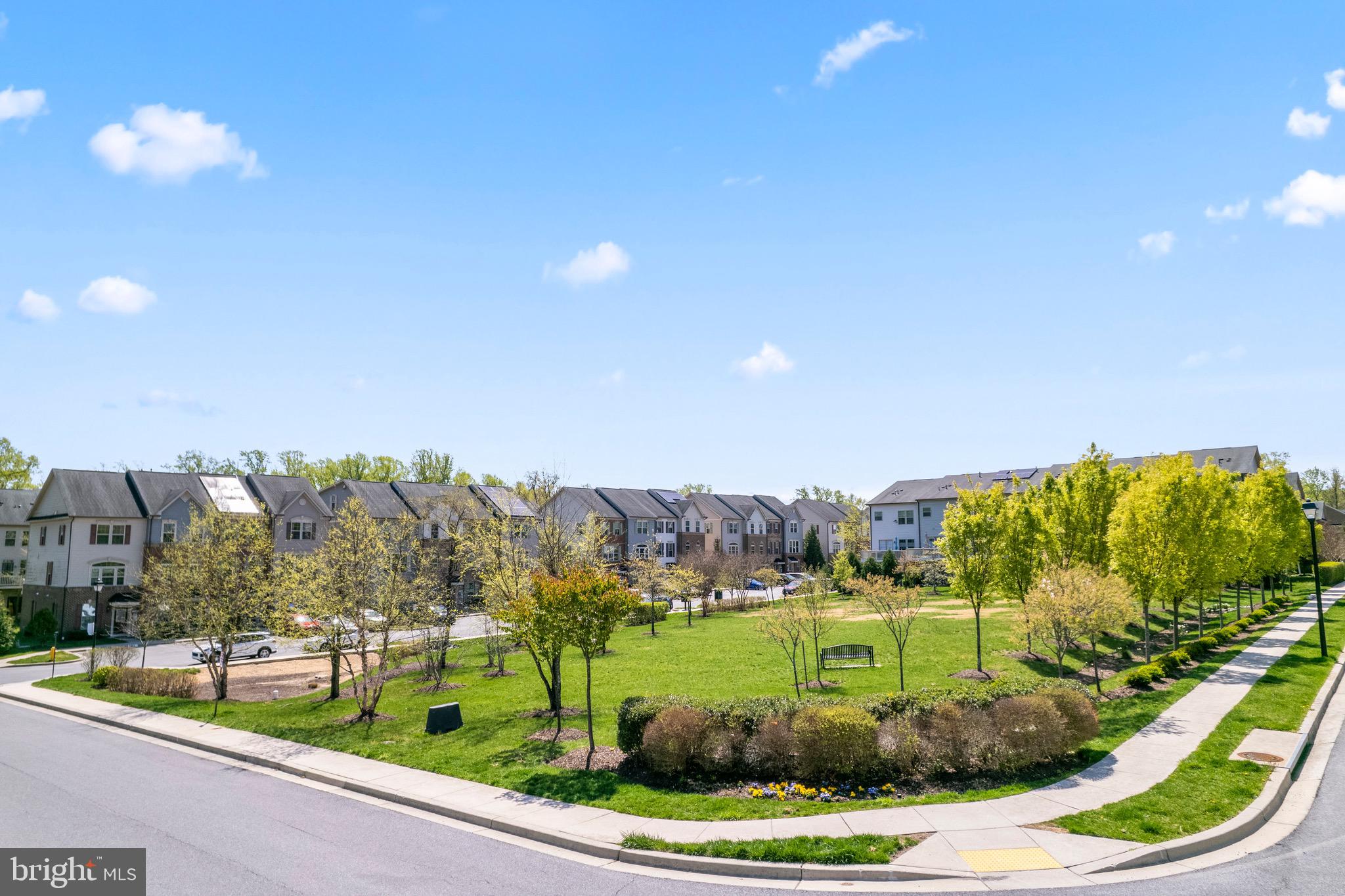 PARKER CREEK VIEW - Residential