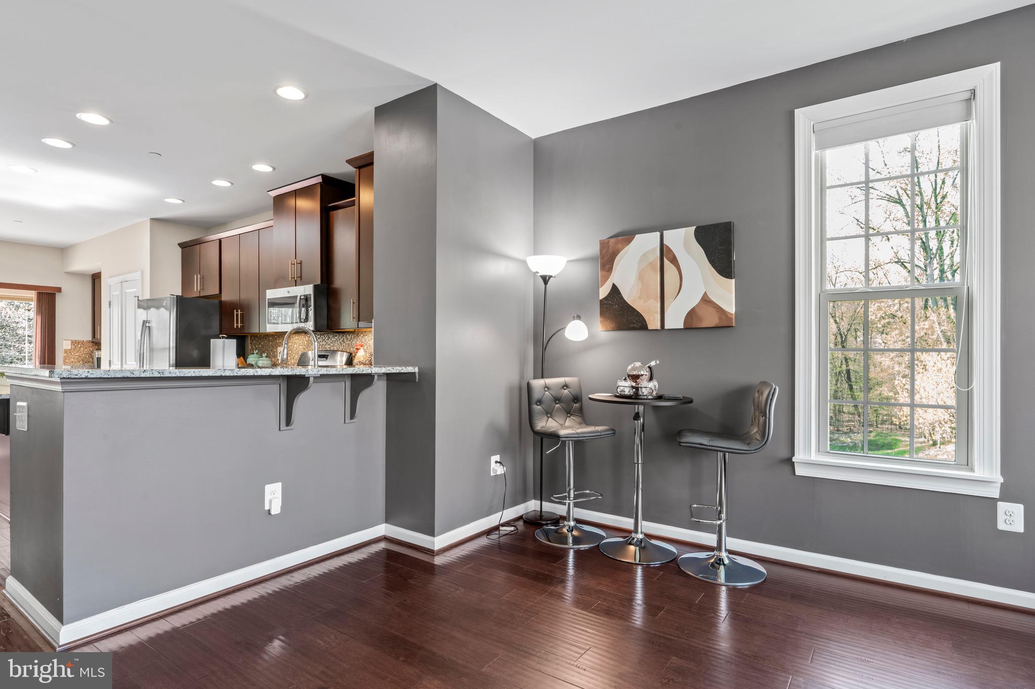 PARKER CREEK VIEW - Residential