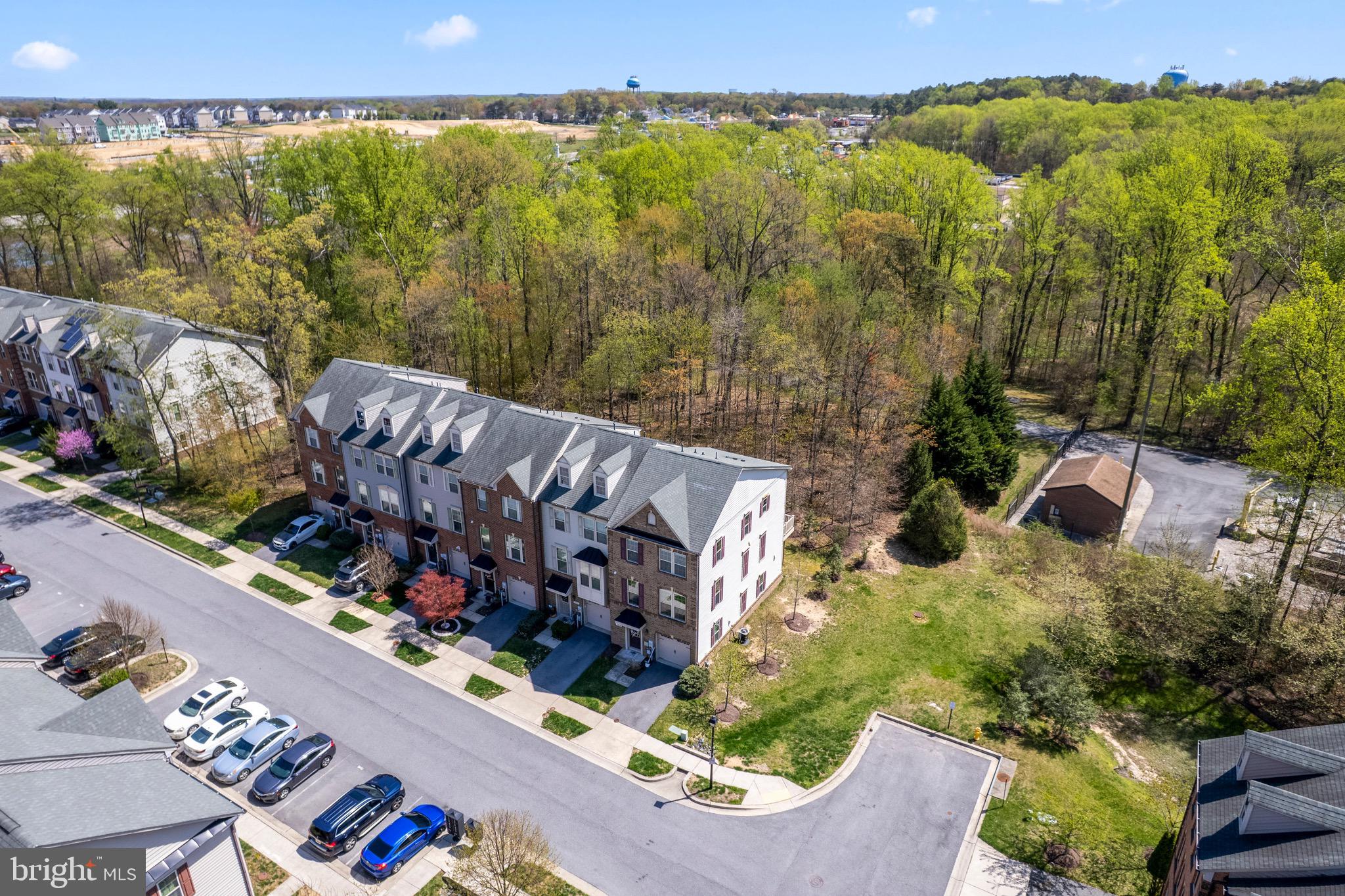 PARKER CREEK VIEW - Residential