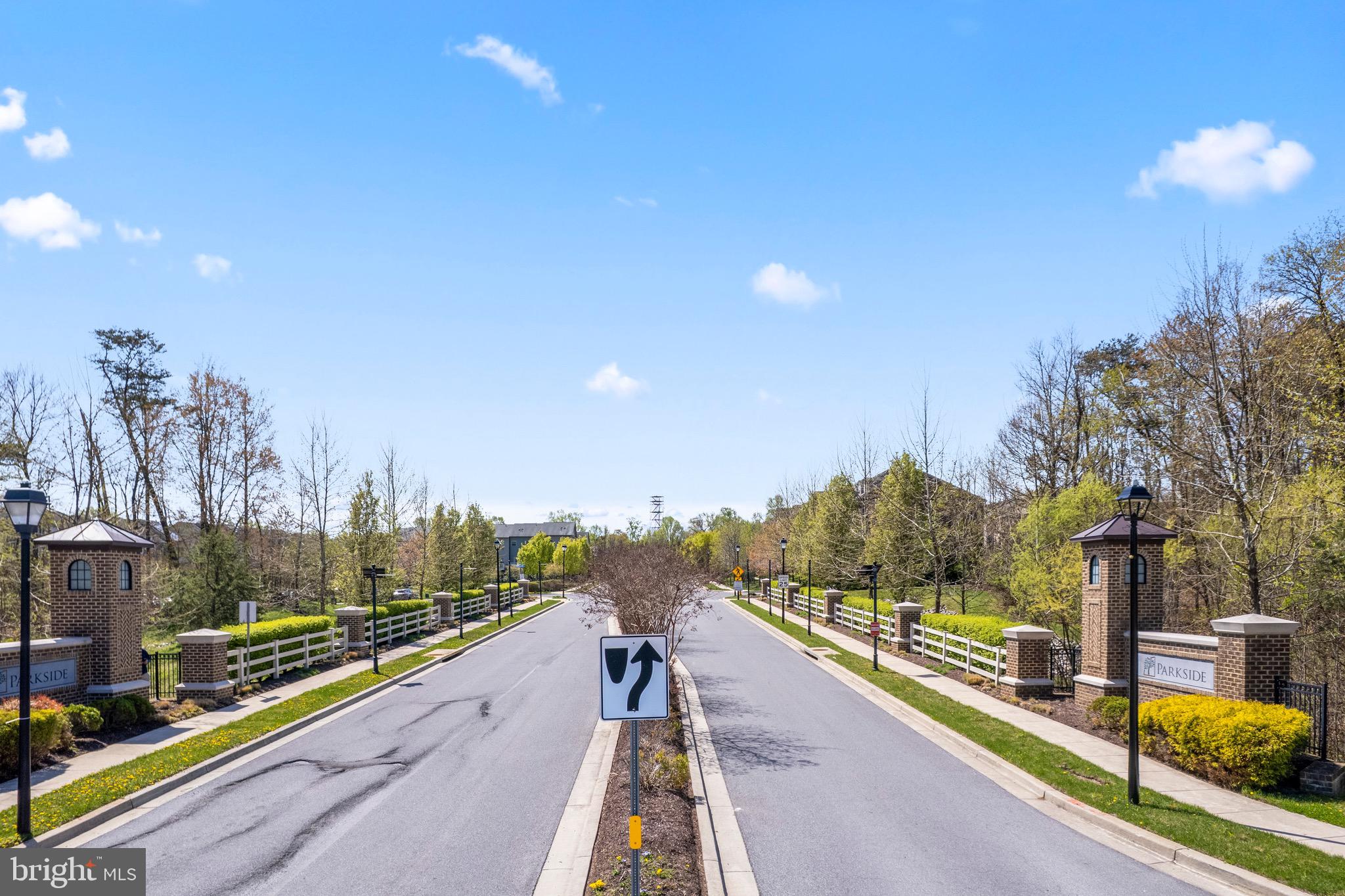 PARKER CREEK VIEW - Residential