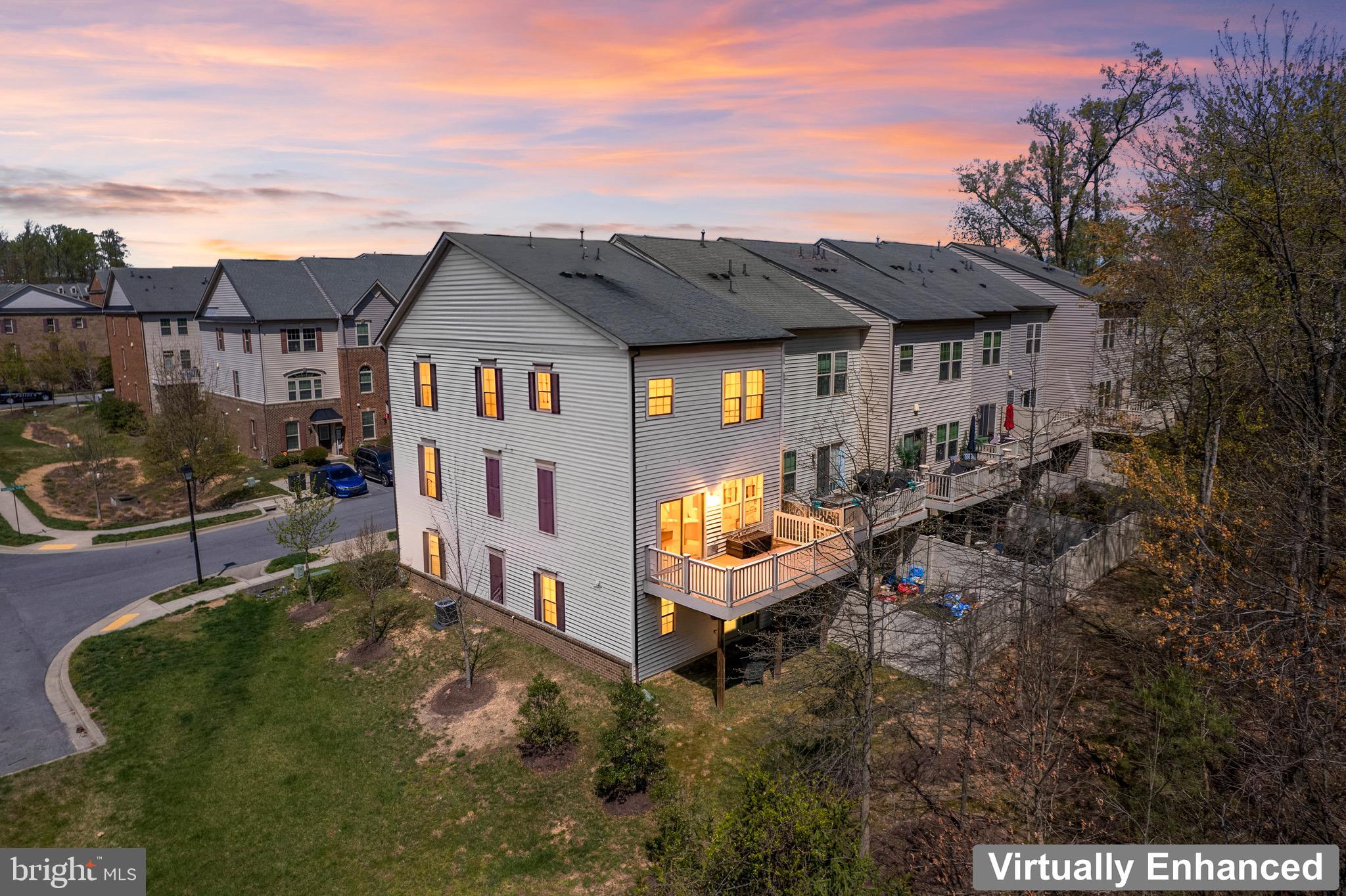 PARKER CREEK VIEW - Residential