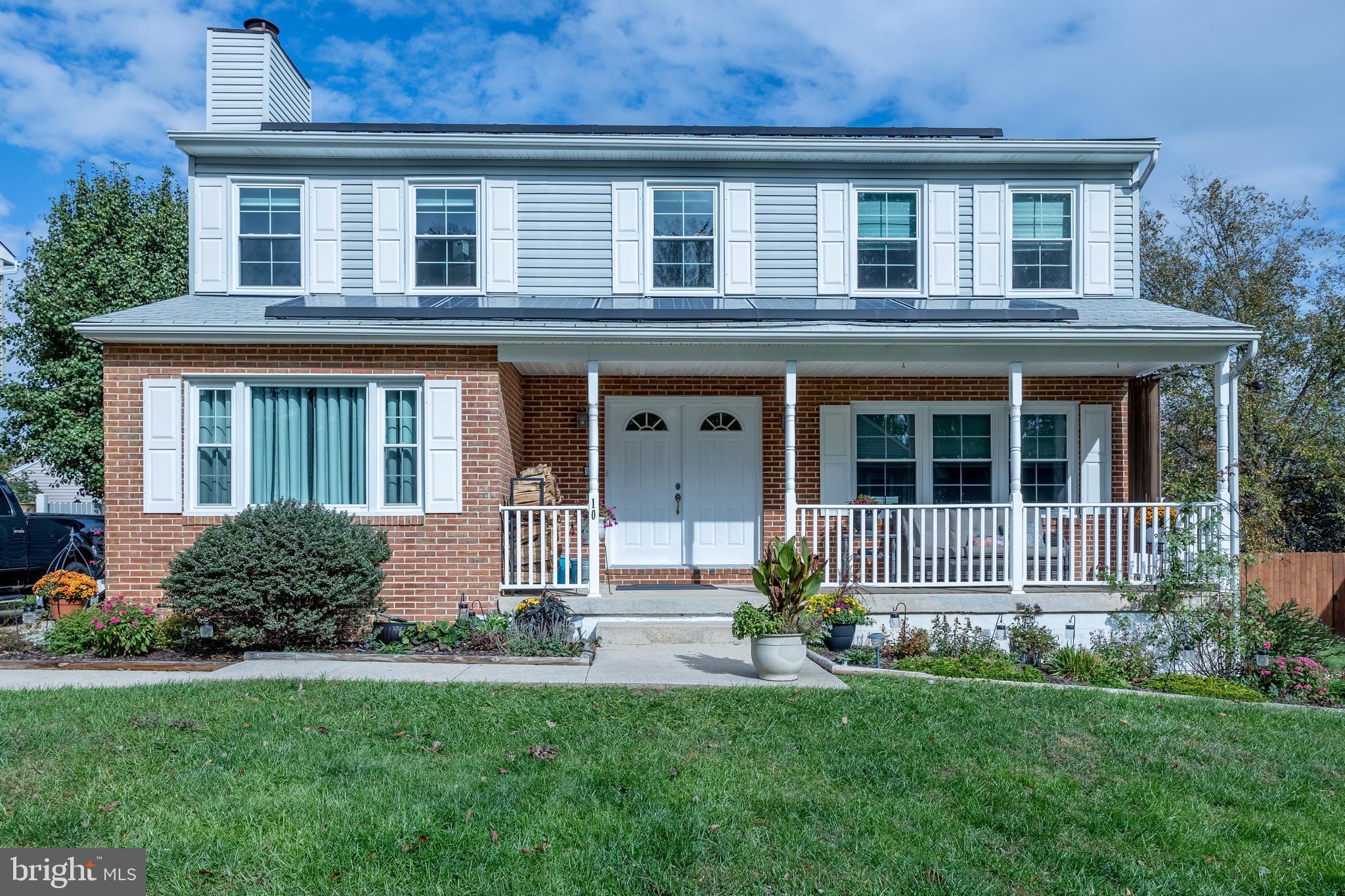 PINEDALE WOODS - Residential