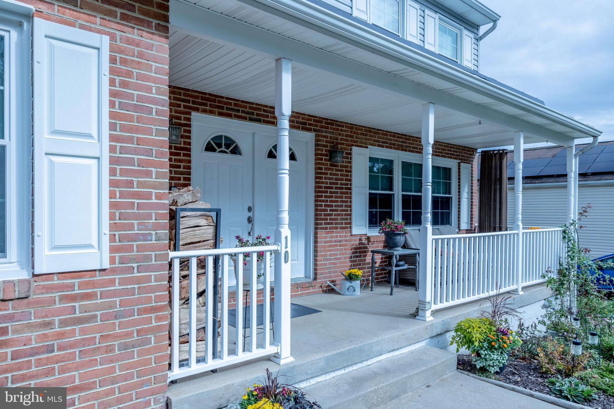 PINEDALE WOODS - Residential