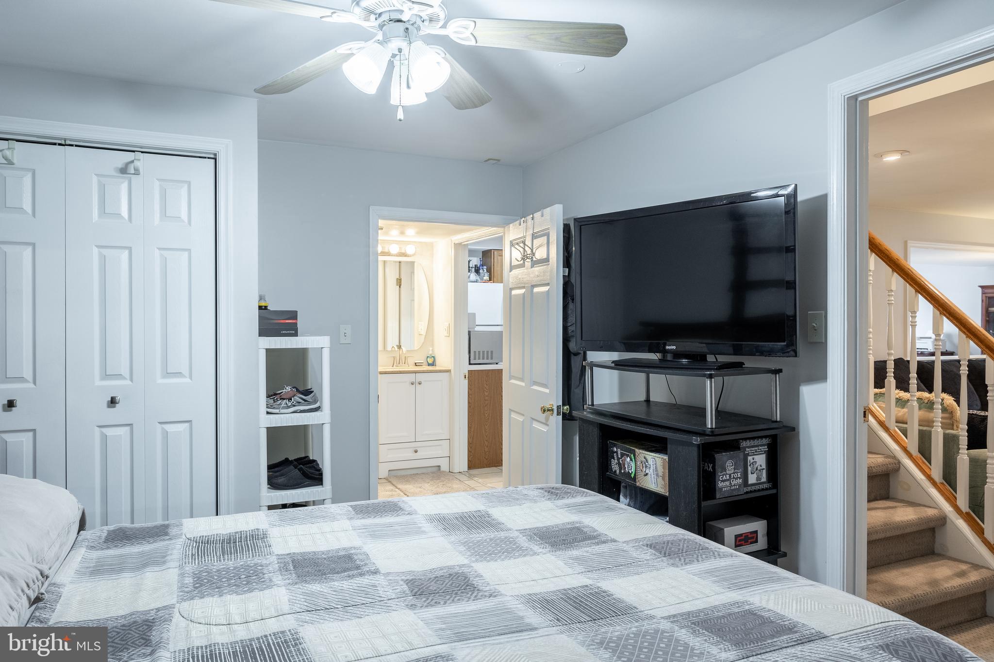 PINEDALE WOODS - Residential