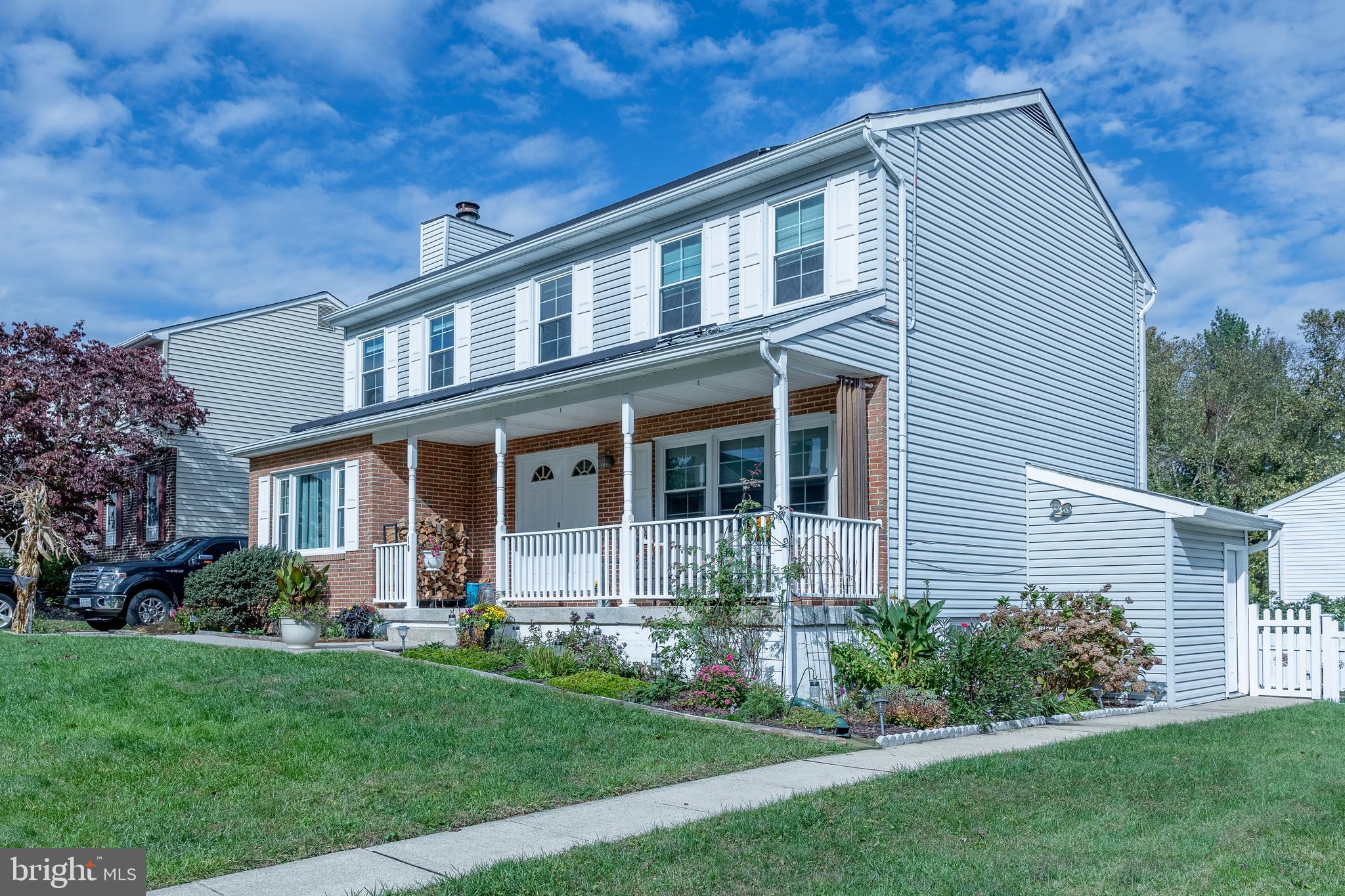 PINEDALE WOODS - Residential