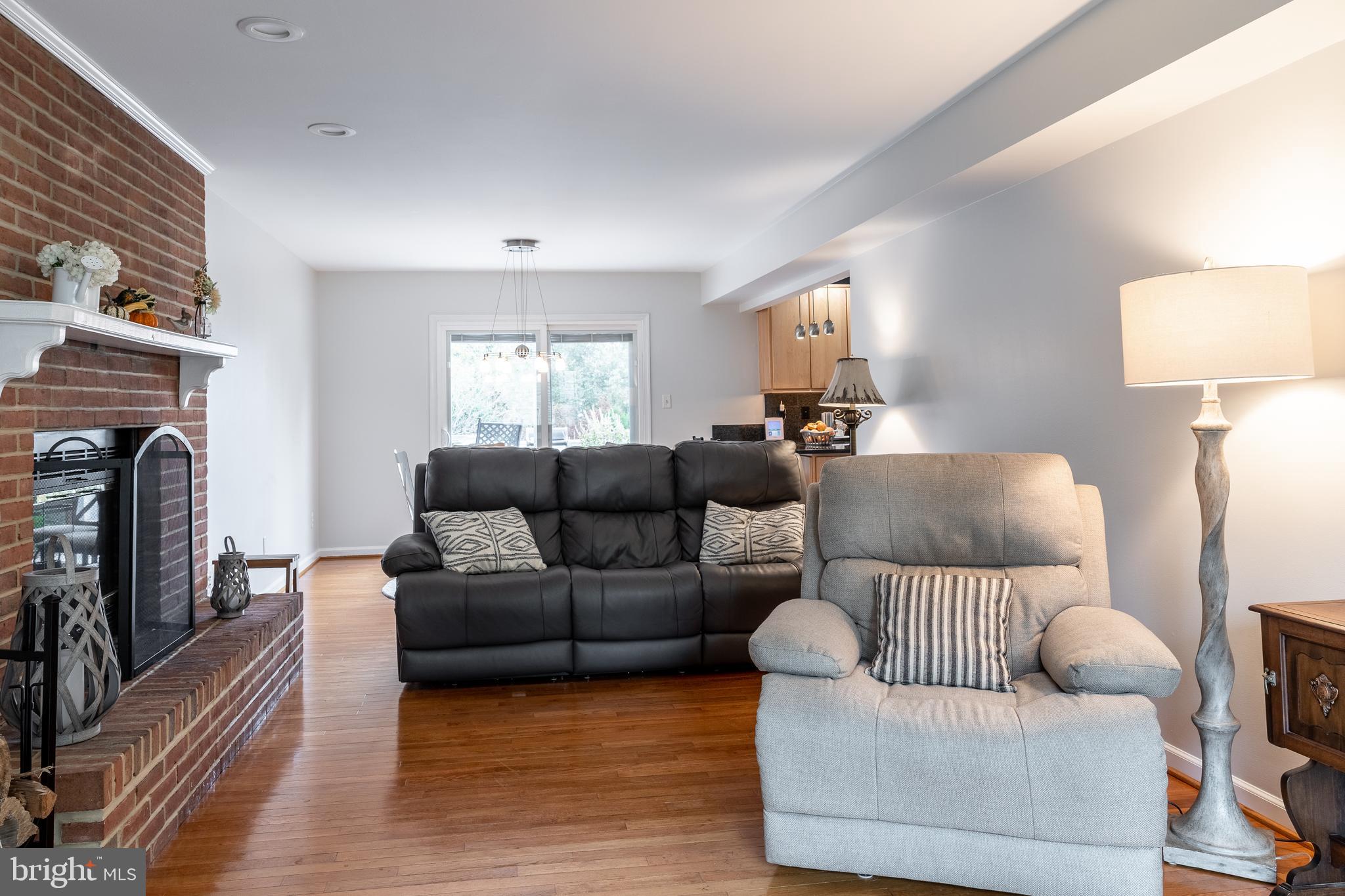 PINEDALE WOODS - Residential