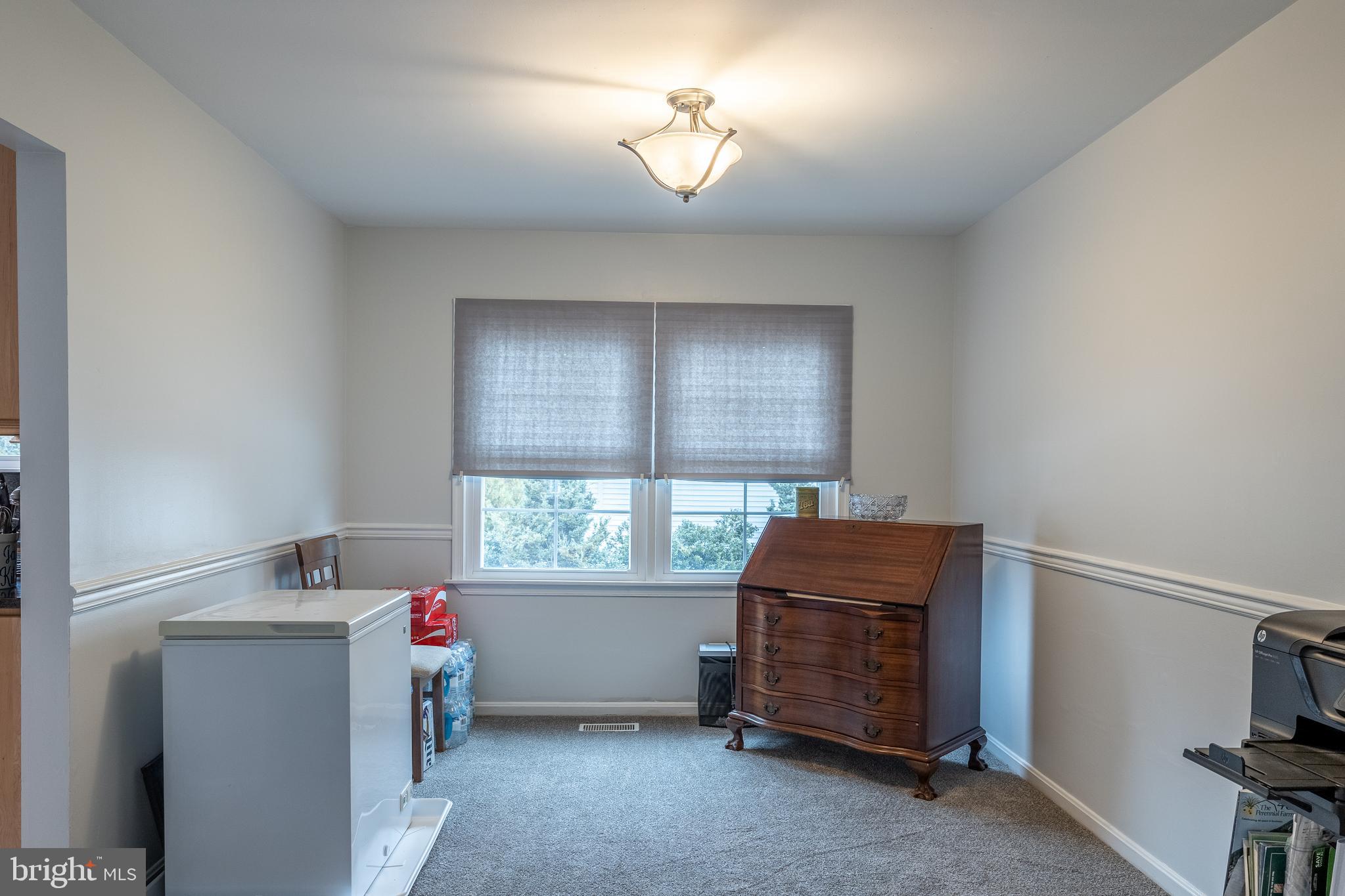 PINEDALE WOODS - Residential